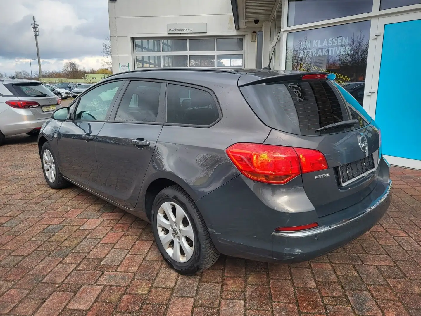 Opel Astra J Sports Tourer Style**AU/HU bis 11/2026** Сірий - 2
