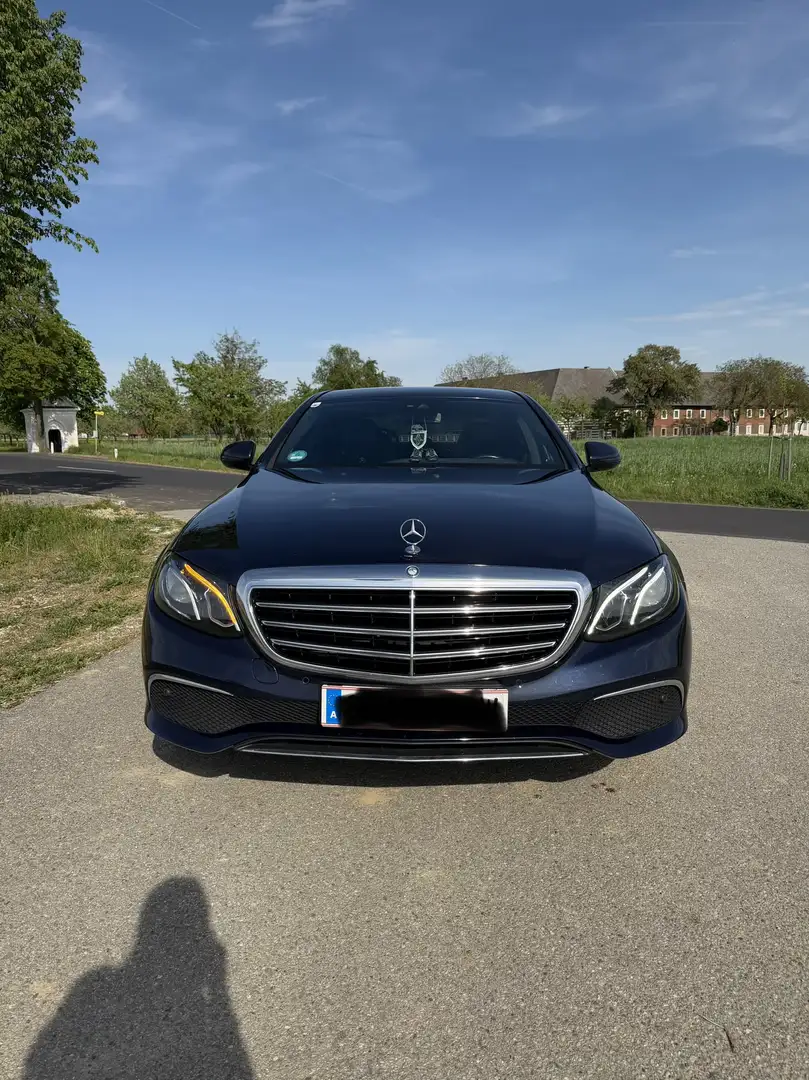 Mercedes-Benz E 220 d Exclusive Aut. - 1