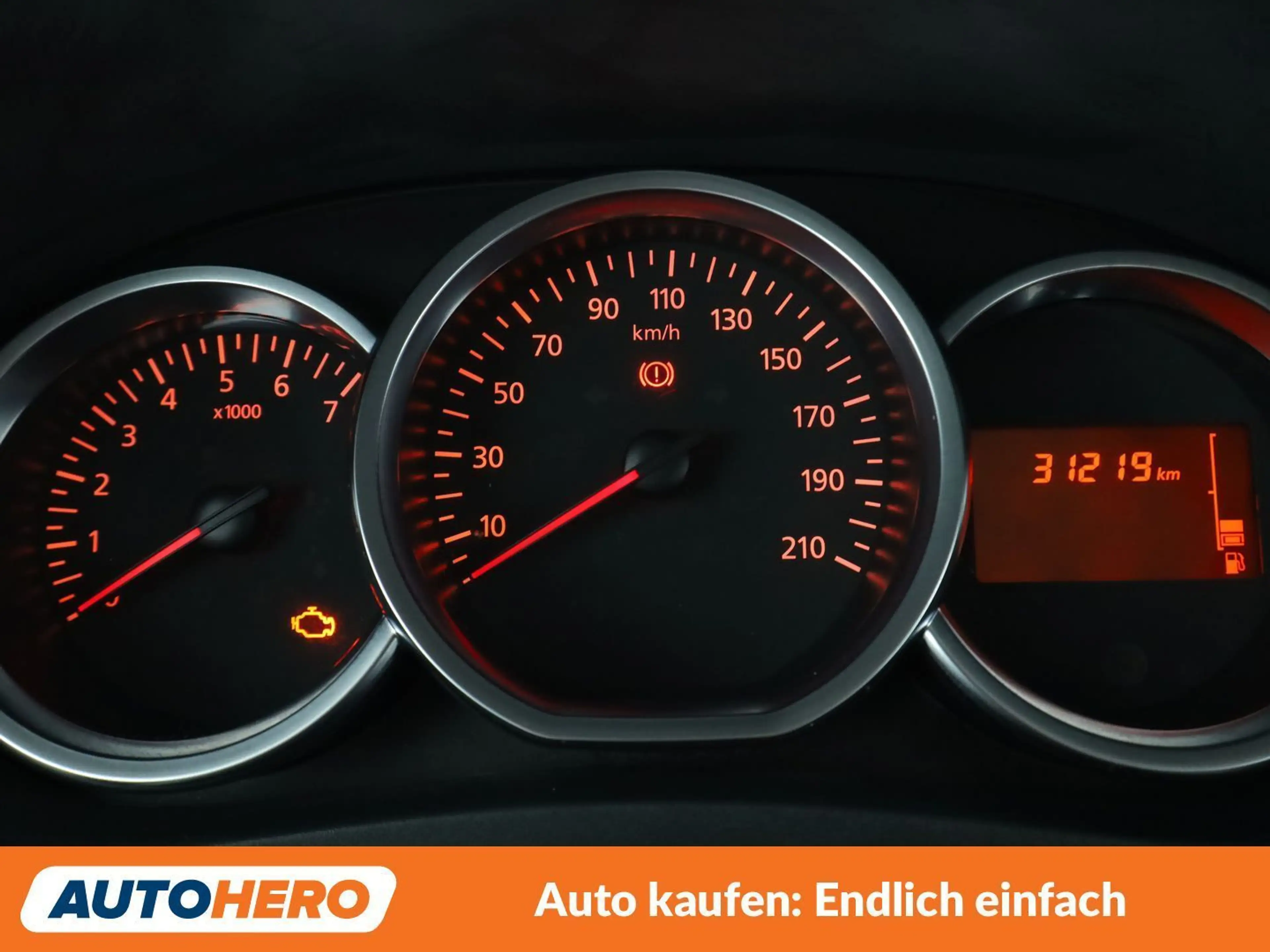 Dacia Lodgy 1.3 TCe Stepway — photo 20