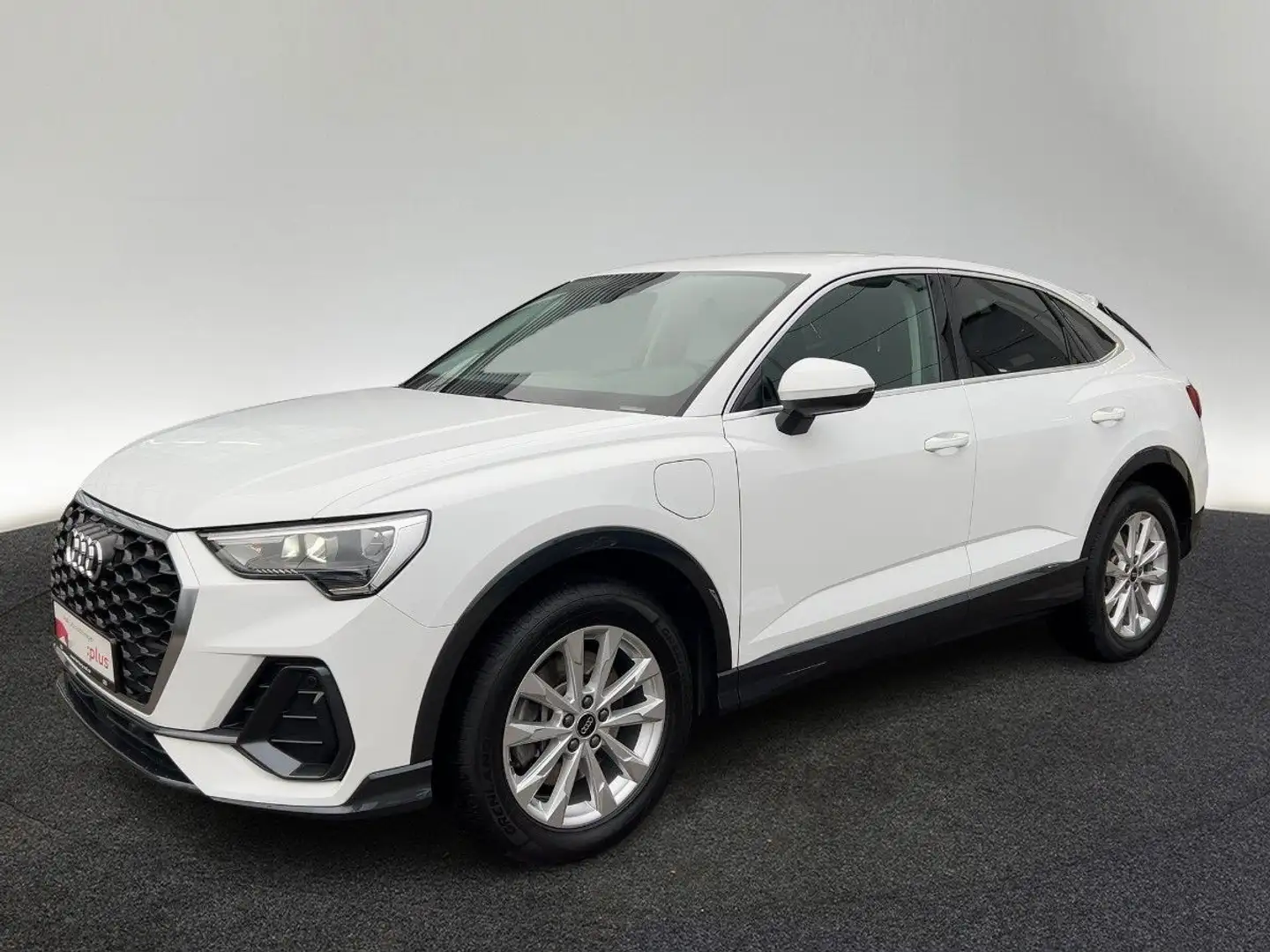 Audi Q3 45 TFSI e S tronic Navi Kamera Sitz Weiß - 2