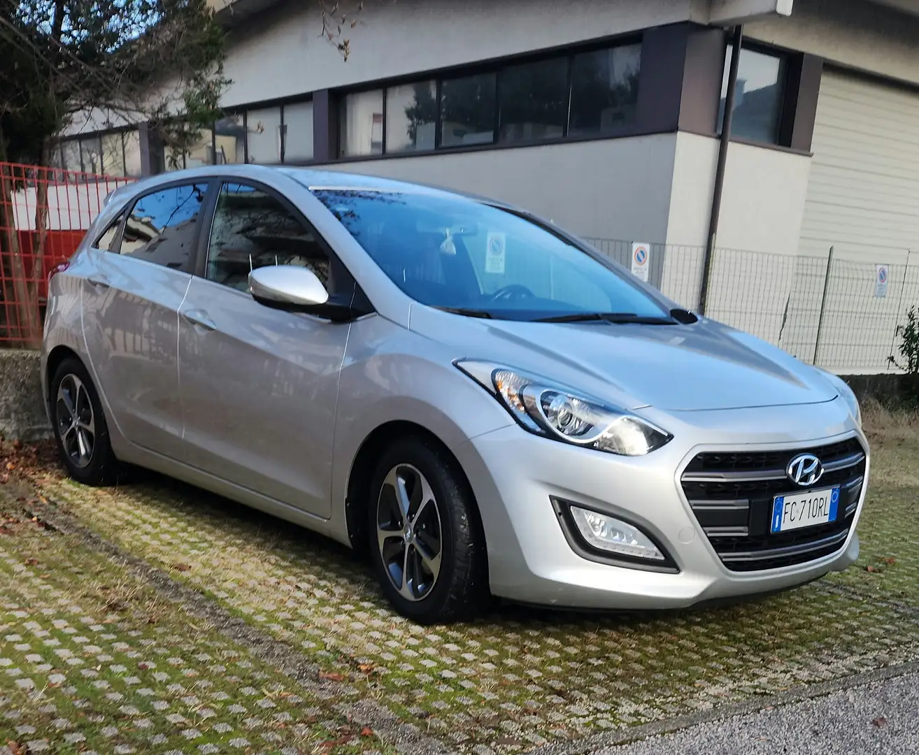 Hyundai i30 5p 1.6 crdi Business 110cv - 2