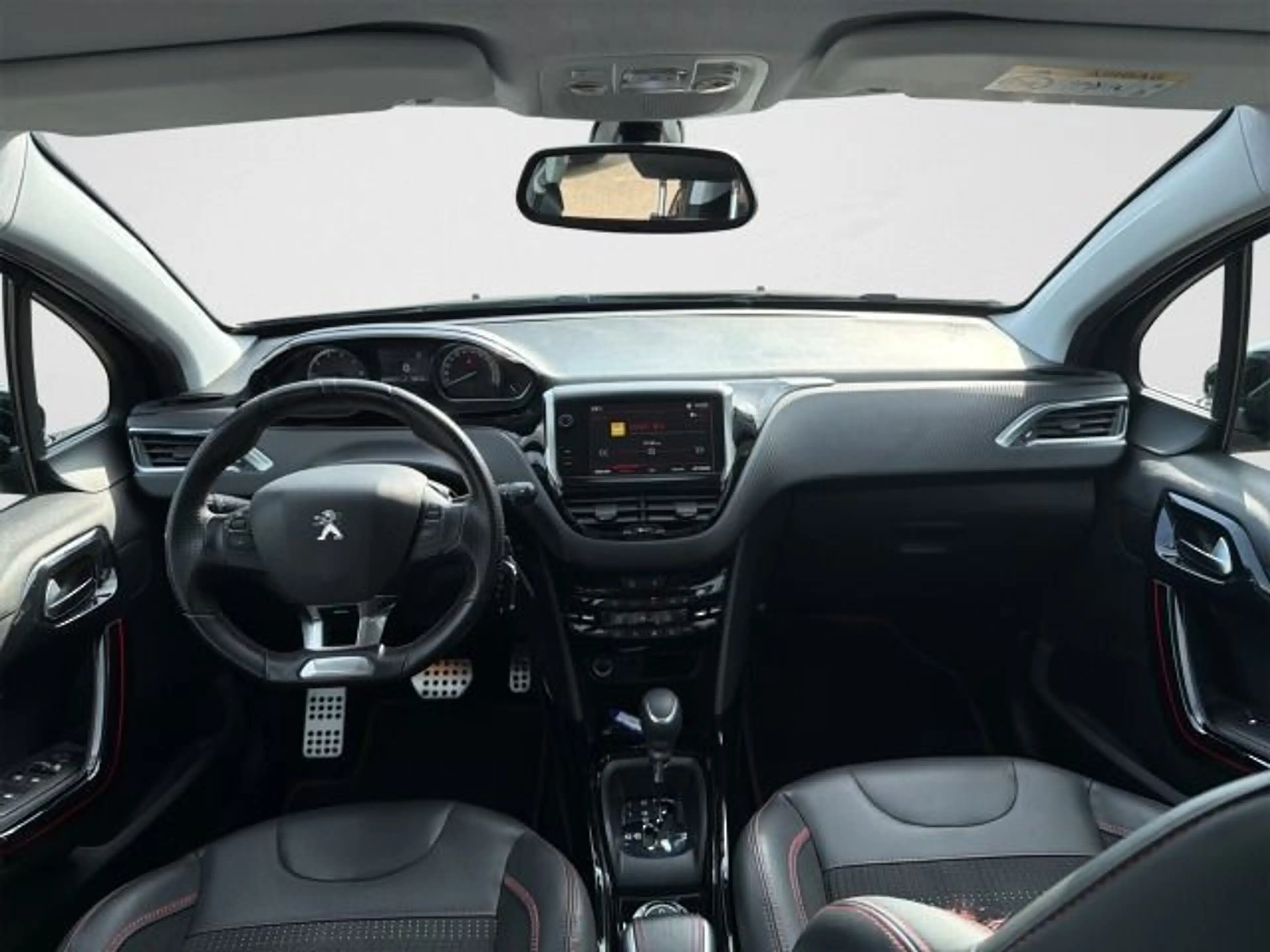 Peugeot 2008 1.2 PureTech 110 Allure (EURO 6d-Temp) — photo 12