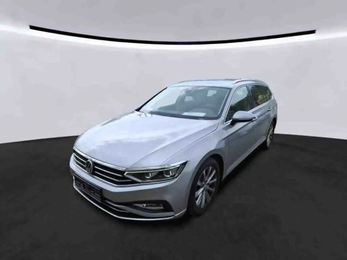 Volkswagen Passat Variant 2.0TDI Elegance DSG Navi LED AHK Silber - 2