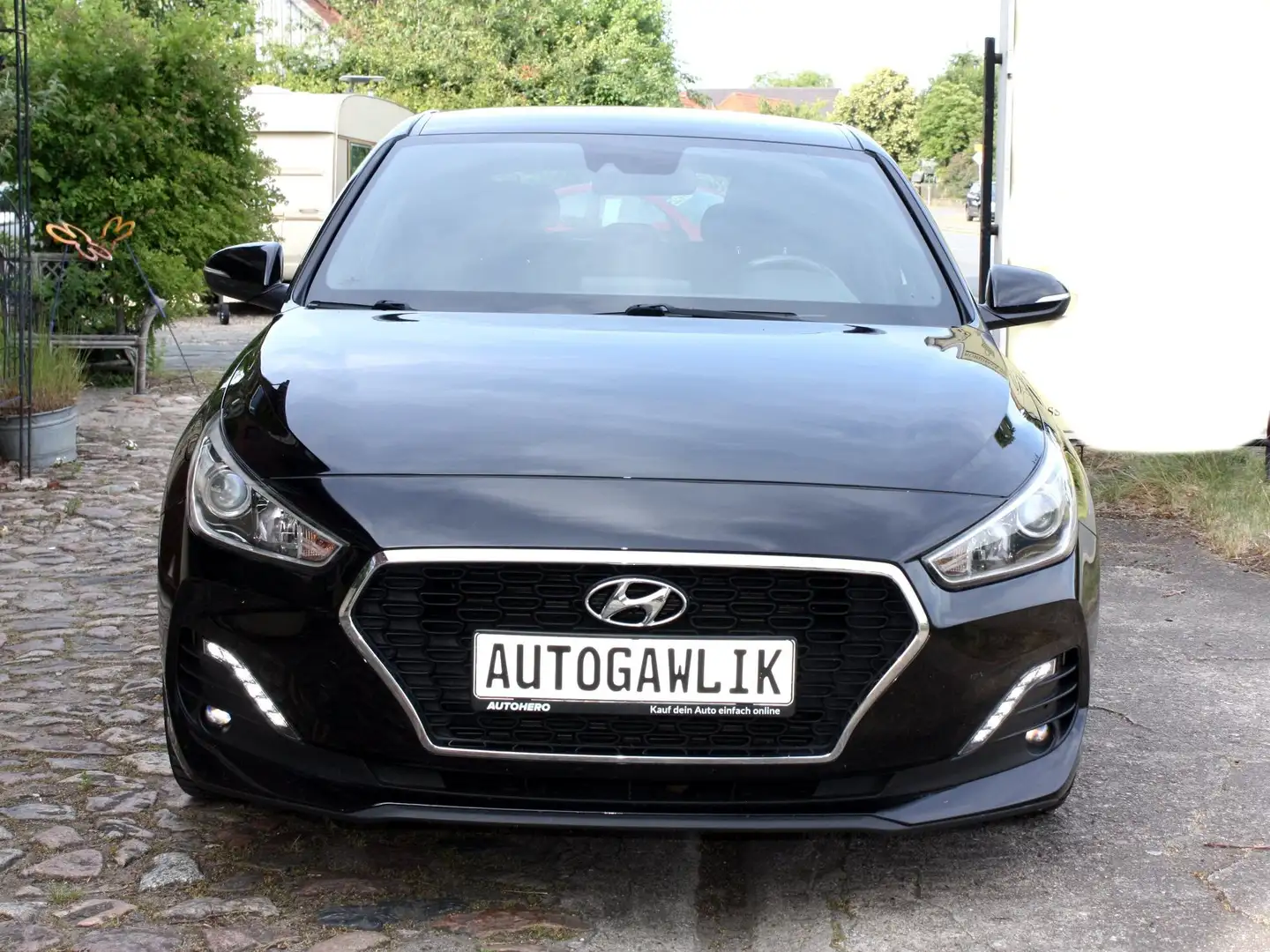 Hyundai i30 Passion Schwarz - 1