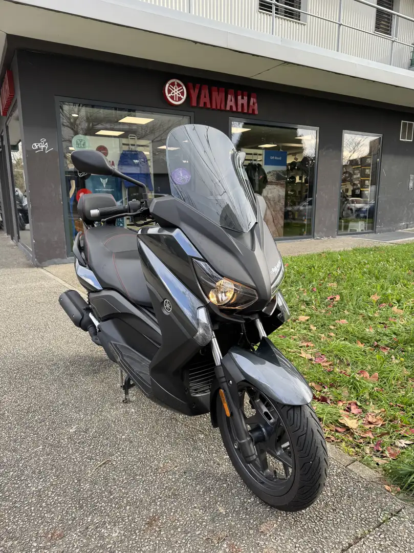 Yamaha X-Max 125 - 1