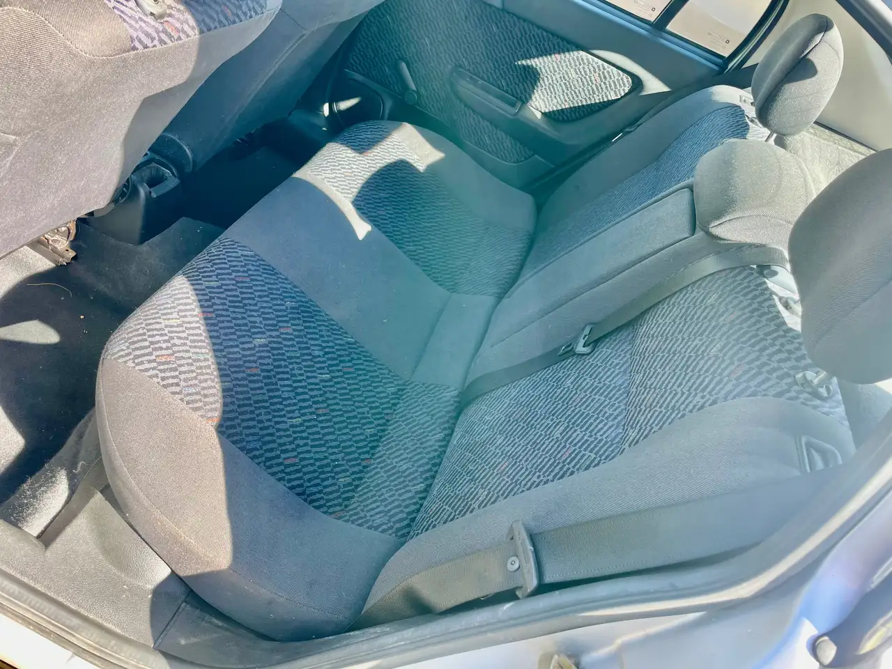 Opel Astra 1.6 Comfort, foto 12