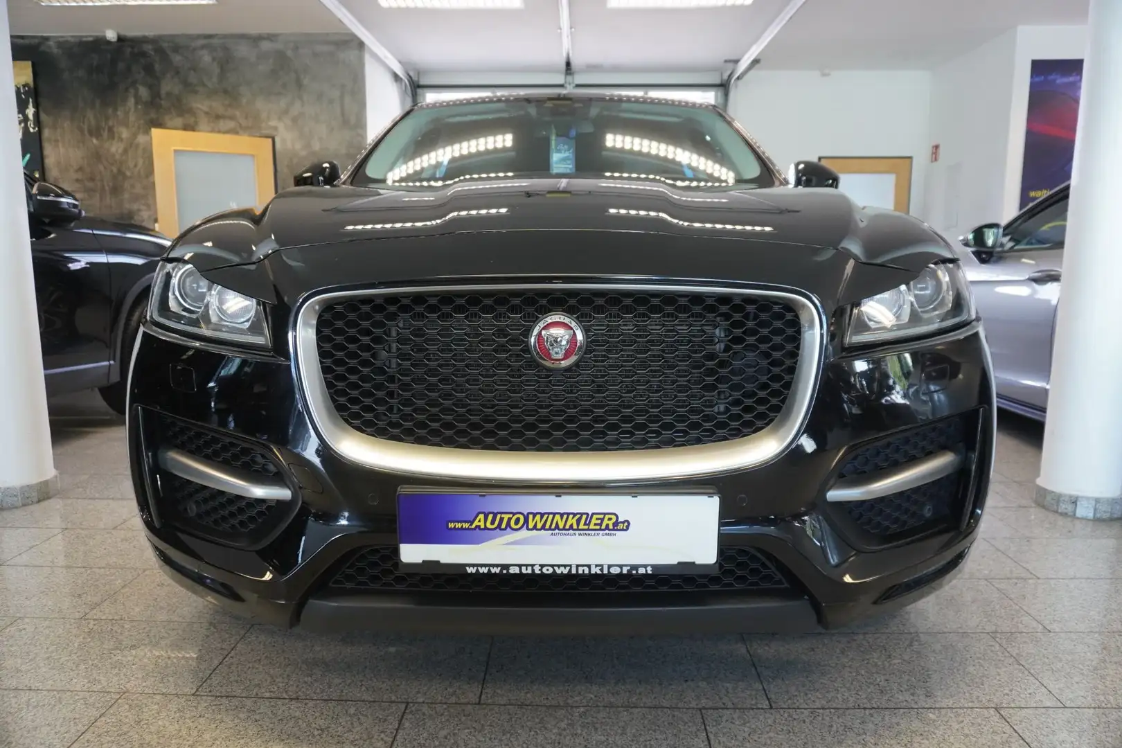 Jaguar F-Pace 30d R-Dynamic AWD Aut. AHV/Kamera Schwarz - 2