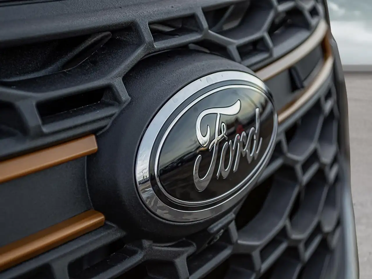 Ford Explorer снимка Ford Explorer