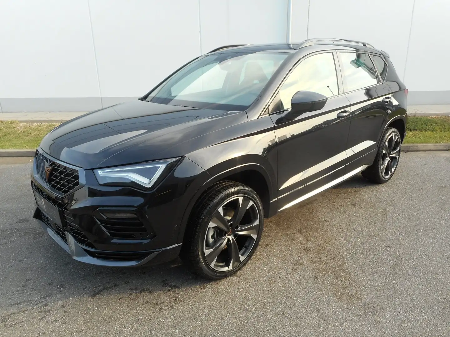 CUPRA Ateca 1.5 TSI DSG 150 Schwarz - 2
