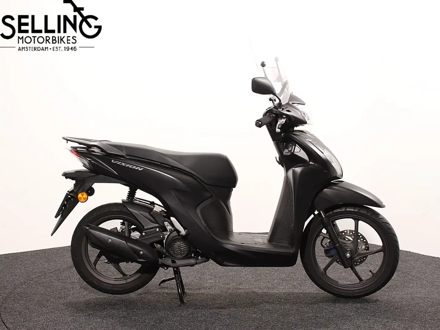 Honda Vision 110 NHA76 Mat Galaxy Black Metallic Negru - 1