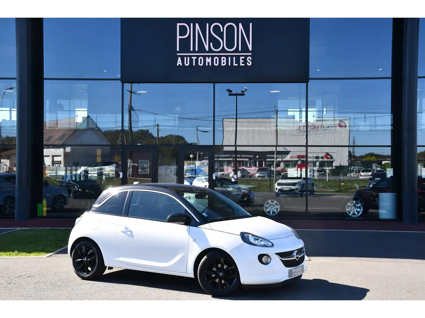 Opel Adam OPEL ADAM 1.2 TWINPORT 70 Weiß - 1