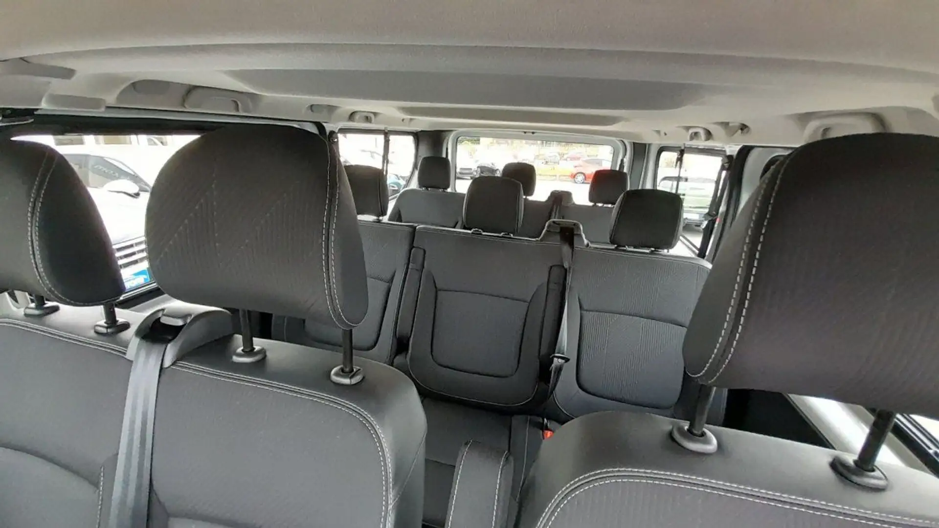 Nissan Primastar COMBI L2H1 3T0 2.0 DCI 150CH S/S N-CONNECTA Fehér - 2