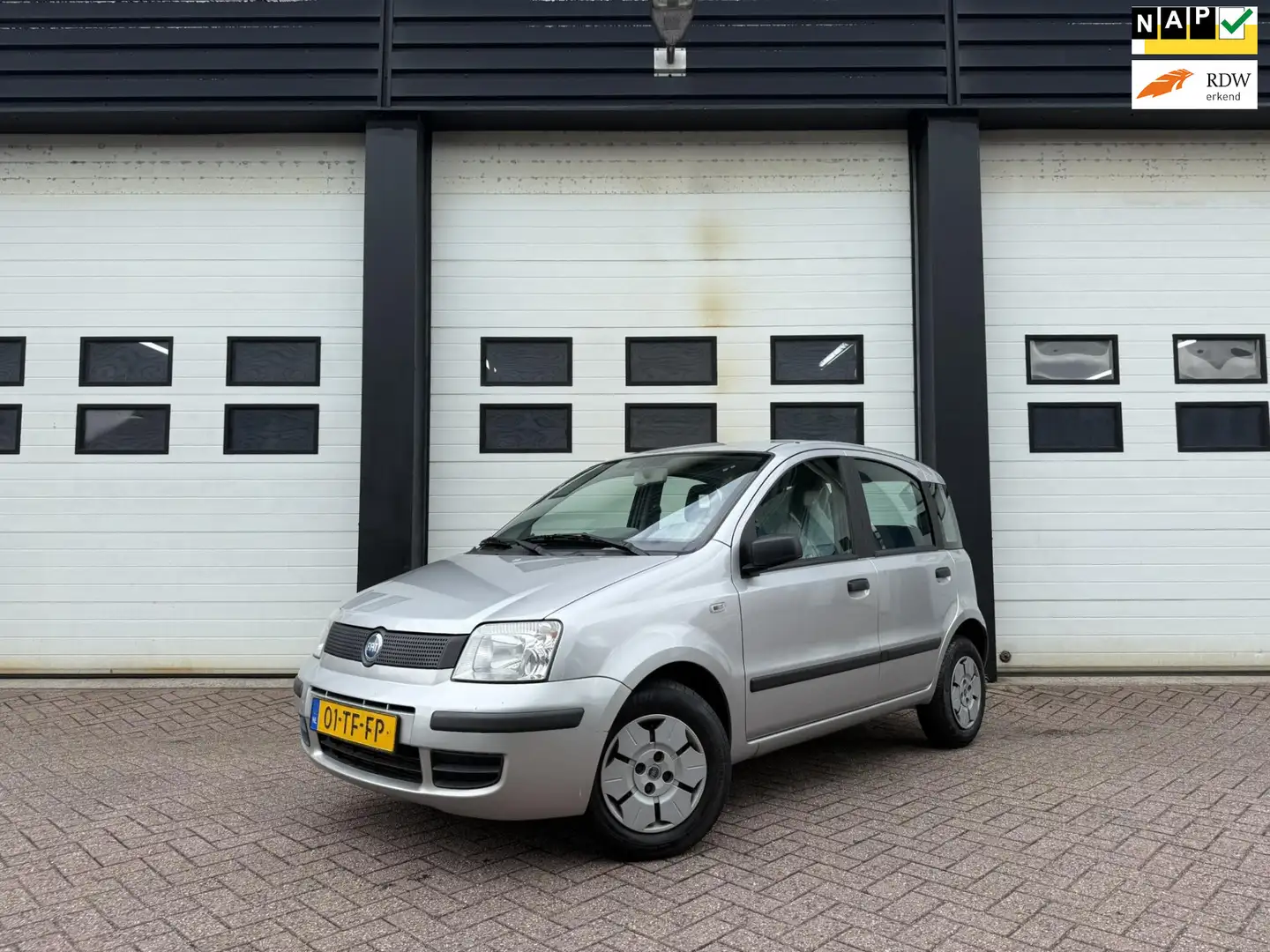 Fiat Panda 1.1 Young Airco NAP Gris - 1
