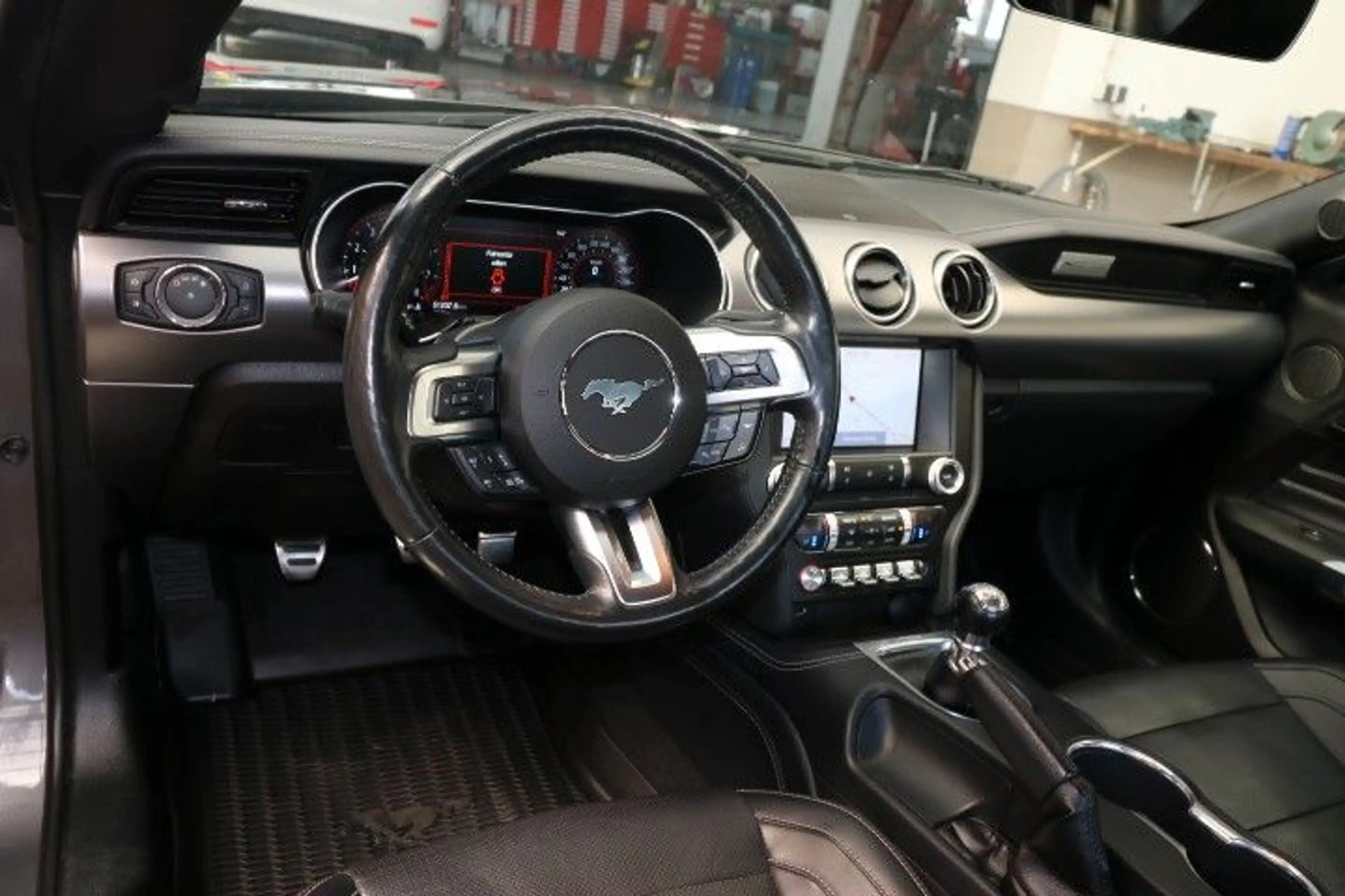 Ford Mustang GT 5.0 Schalter SYNC 3 Sitzklima — photo 13