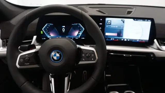 BMW iX1 xDrive30 66,5kWh Ansicht 10