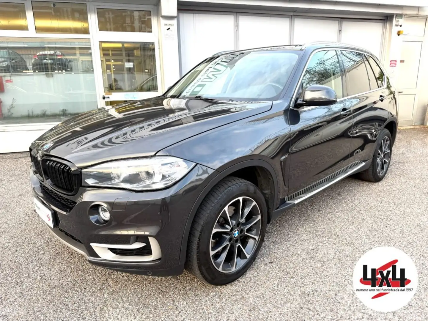 BMW X5 25d xDrive Luxury *Euro 6*OFFERTA PROMO* Grigio - 1