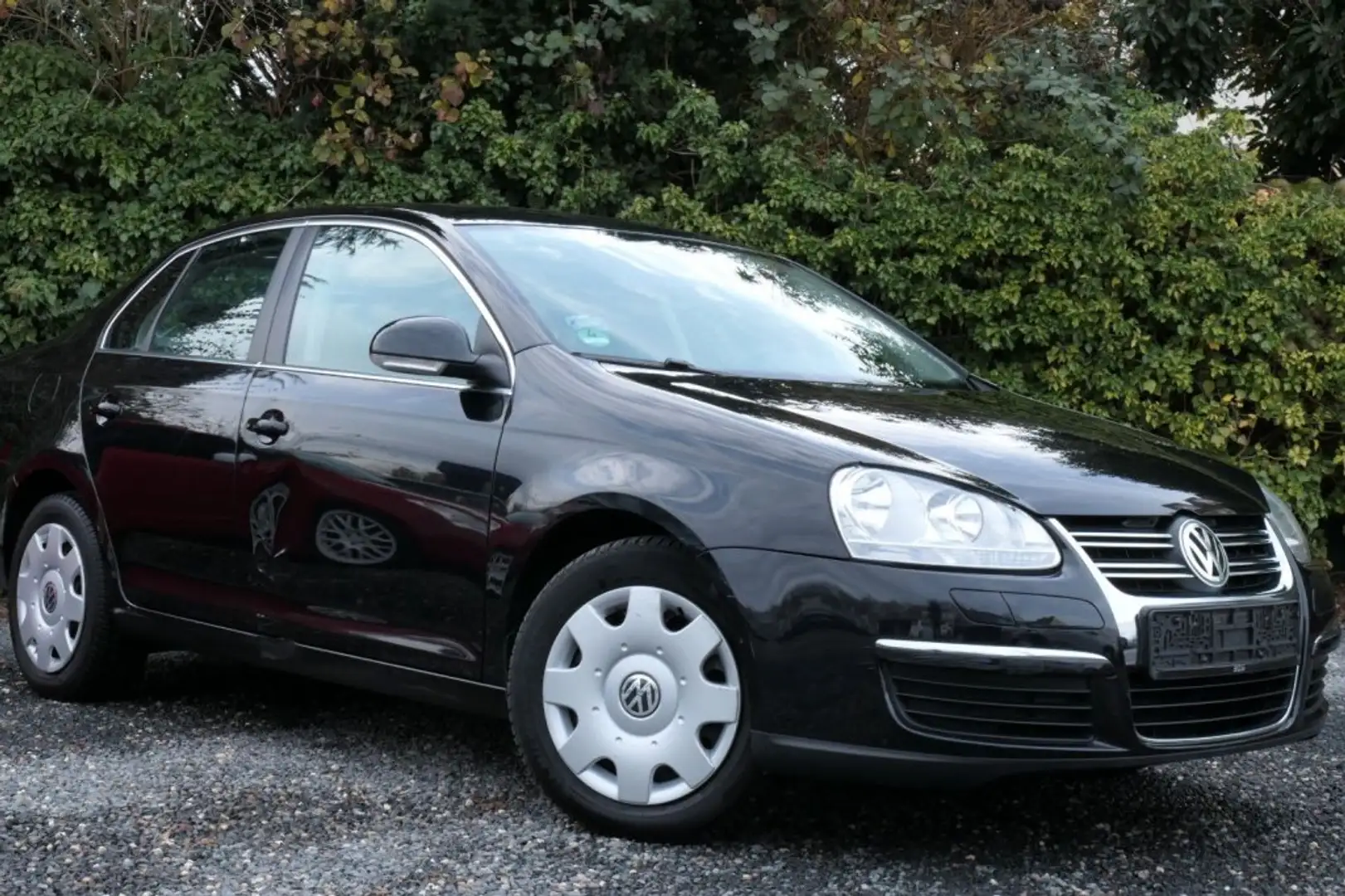 Volkswagen Jetta 1.6 Comfortline*Sitzheizung*Klima* Negro - 2