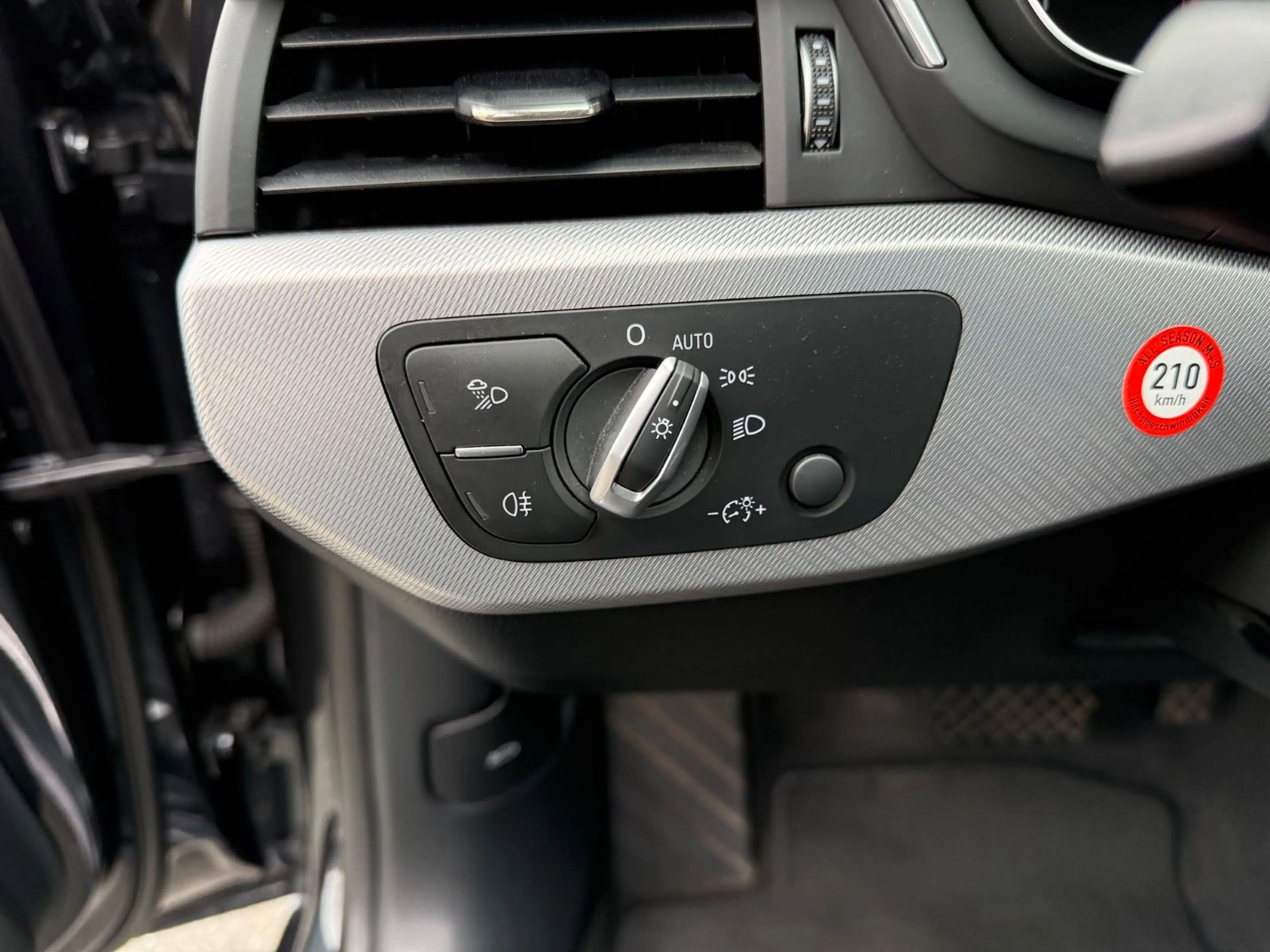 Audi A5 2.0tdi Sportback sport KeylessGo Leder SHZ — photo 15