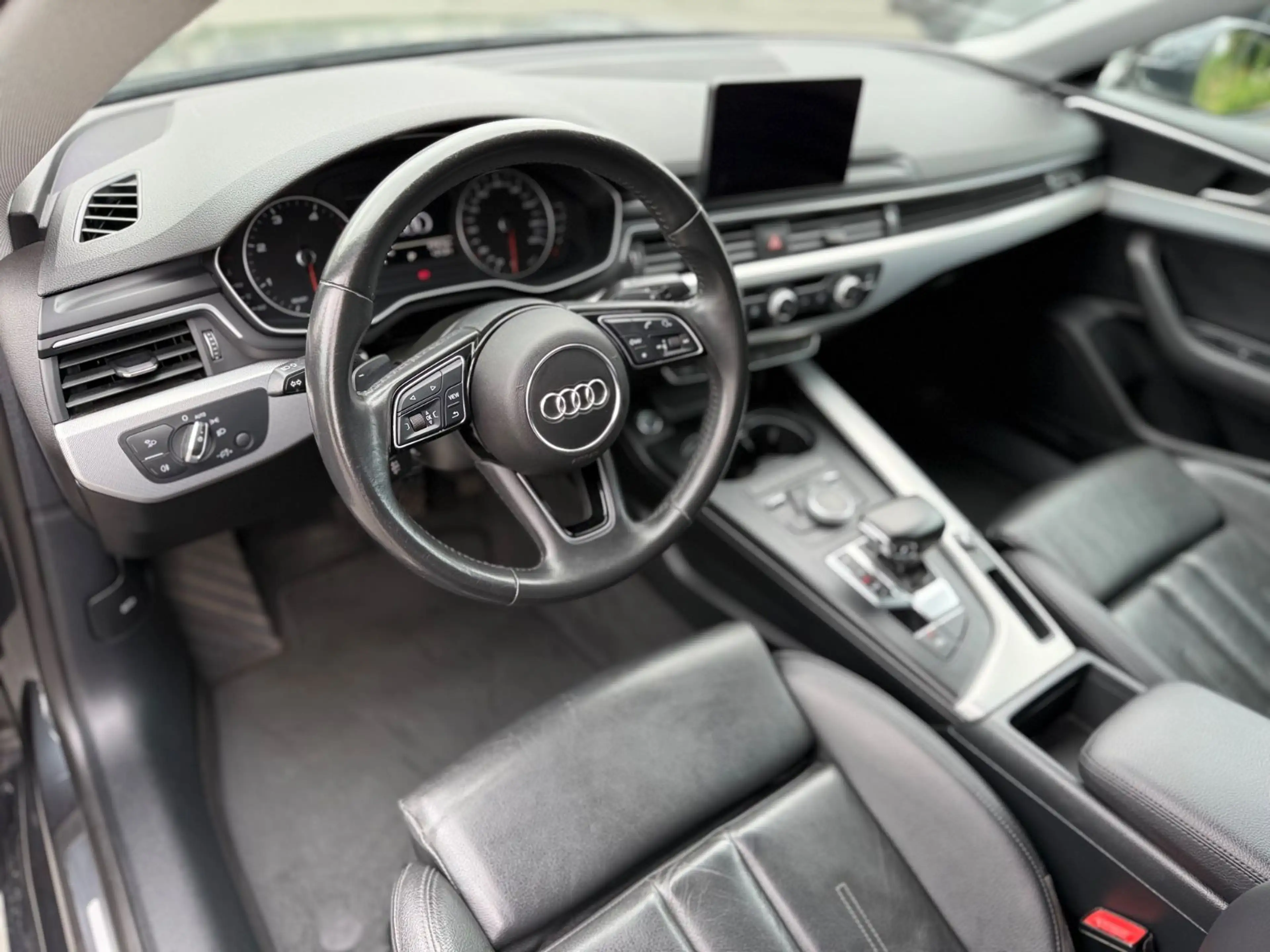 Audi A5 2.0tdi Sportback sport KeylessGo Leder SHZ — photo 10