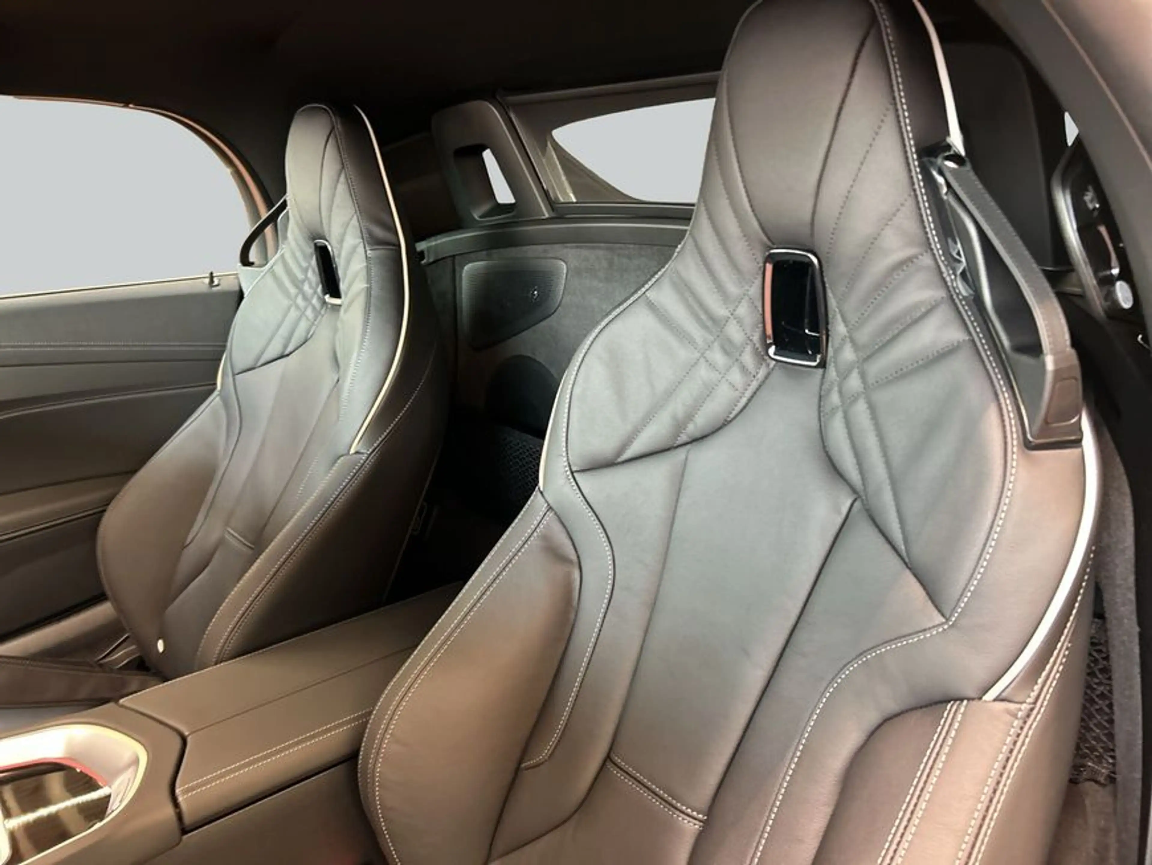 BMW Z4 sDrive20i 145 kW, 2-türig — photo 12