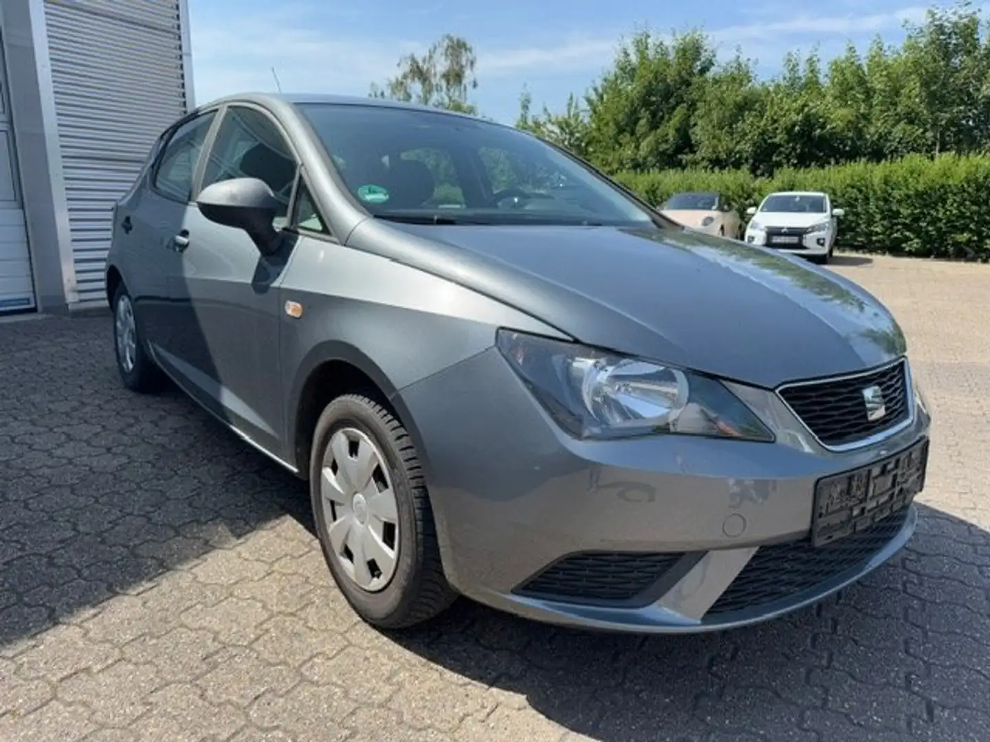 SEAT Ibiza Reference Szary - 1
