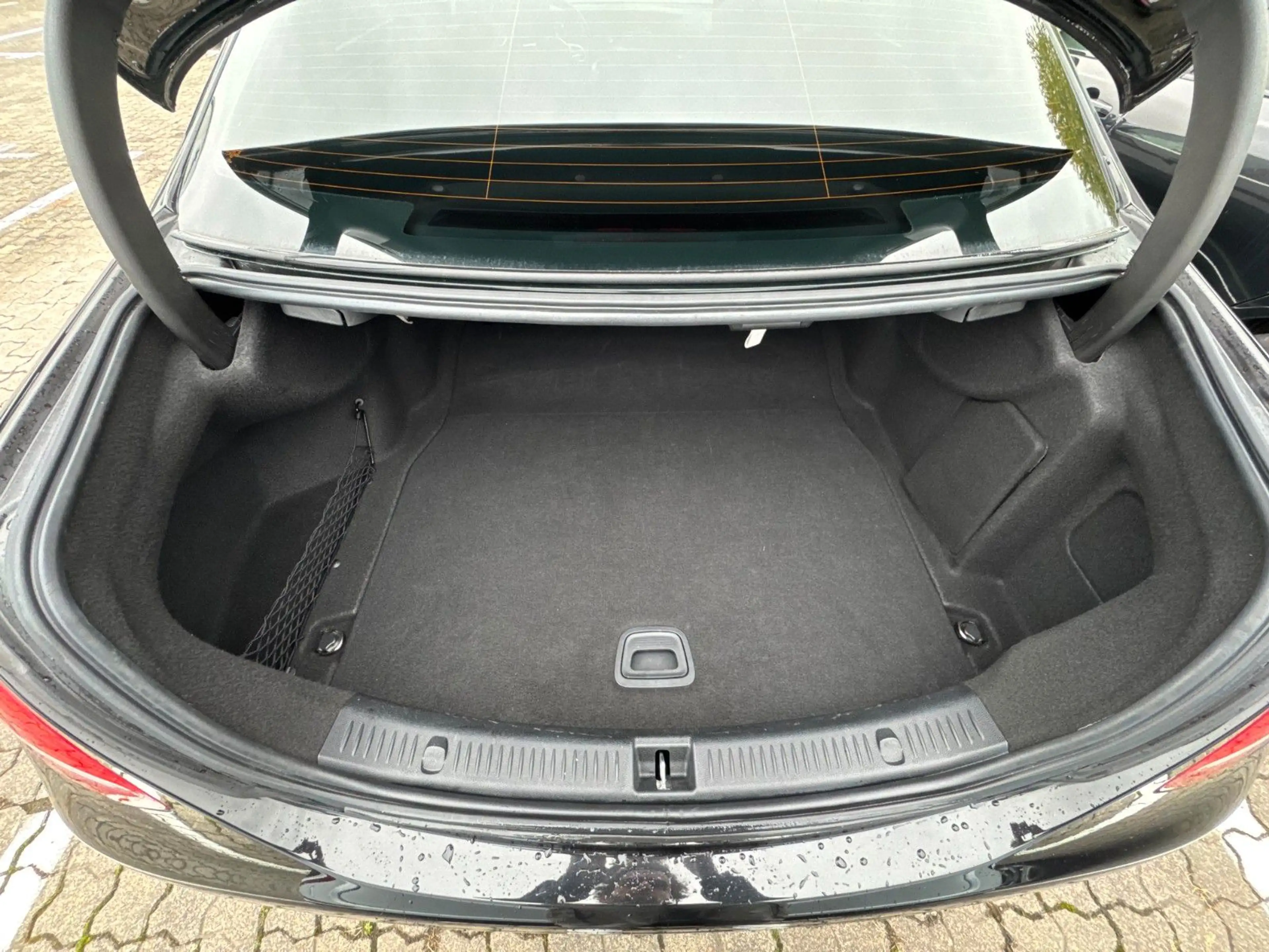 Mercedes-Benz E 220 d Limousine *Garantie*Autom.*Navi*LED*HUD* — photo 13