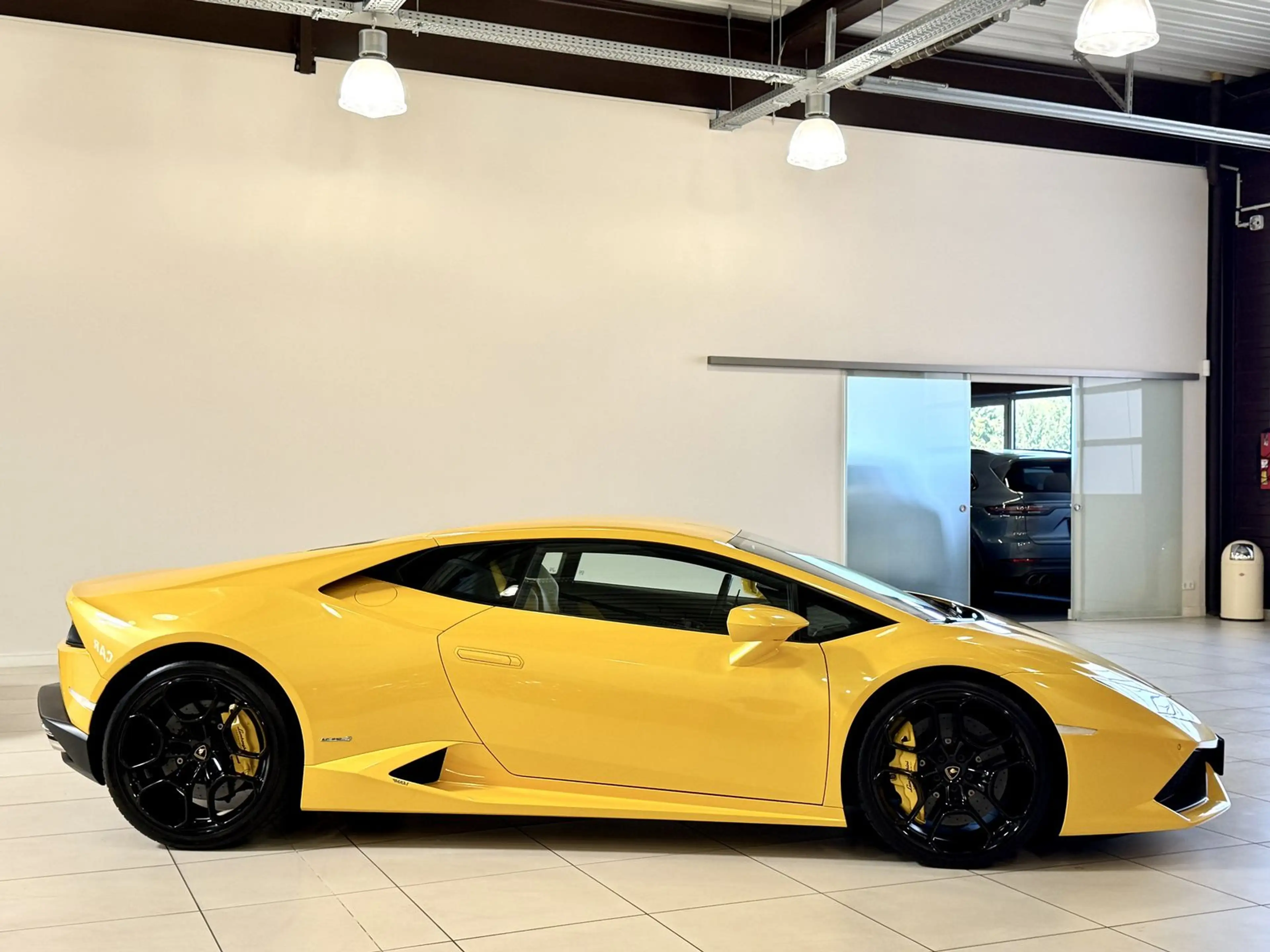 Lamborghini Huracán *Deutsch-Unfallfrei-Lift* — photo 5