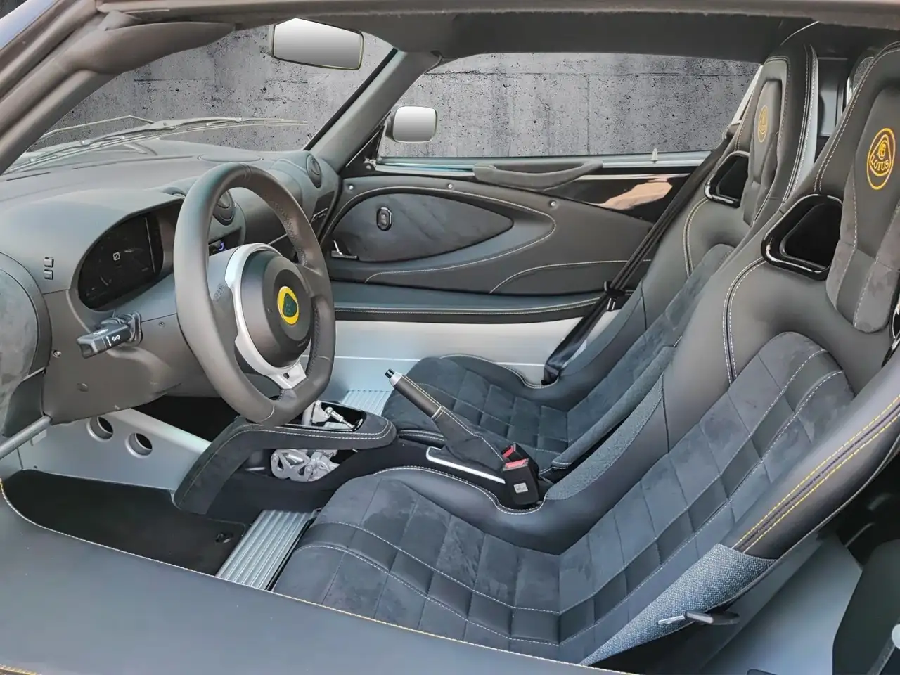 Lotus Elise 2022 — фото 6