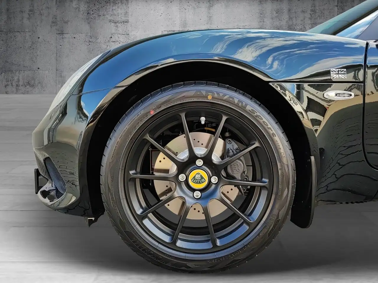Lotus Elise 2022 — фото 12
