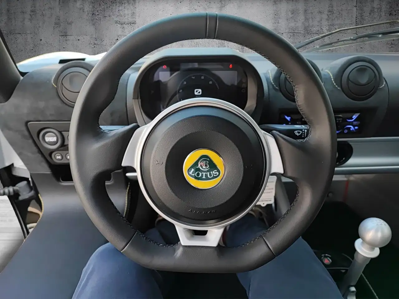 Lotus Elise 2022 — фото 8