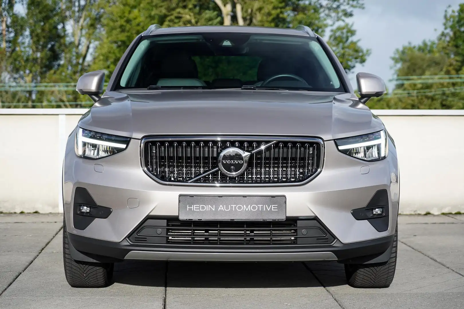 Volvo XC40 T5 Plug-in hybrid Ultimate Bright | Adaptive Cruis Grijs - 2
