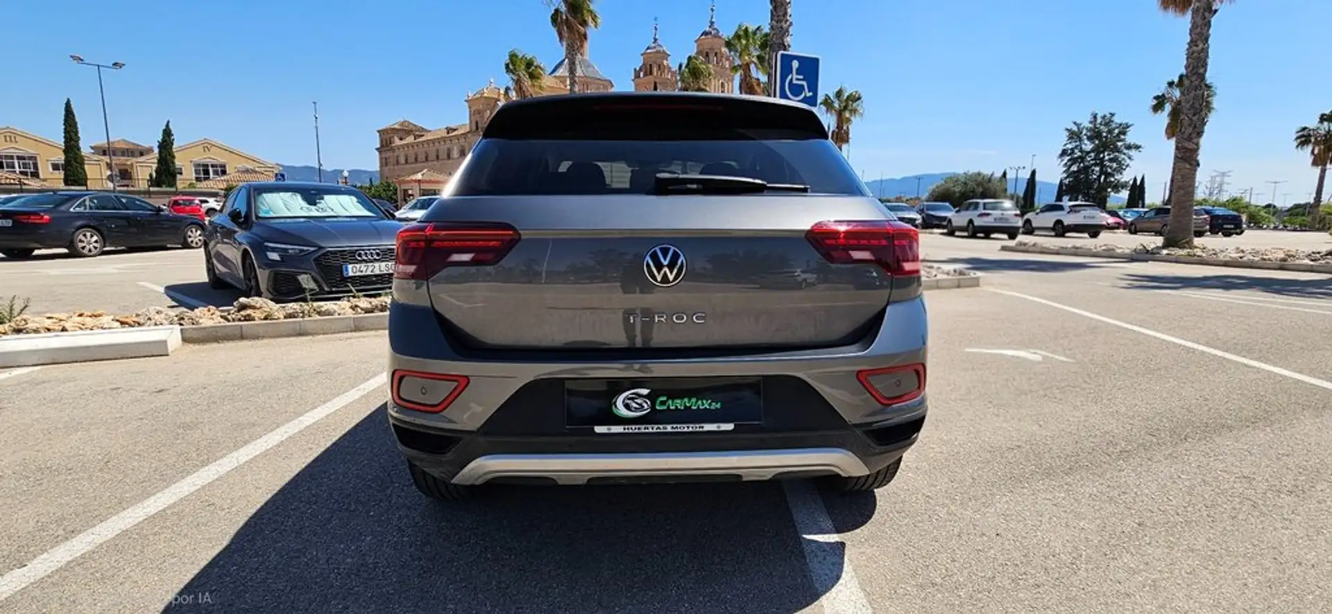 Volkswagen T-Roc Life 1.5 TSI 110kW (150CV) DSG Gris - 2