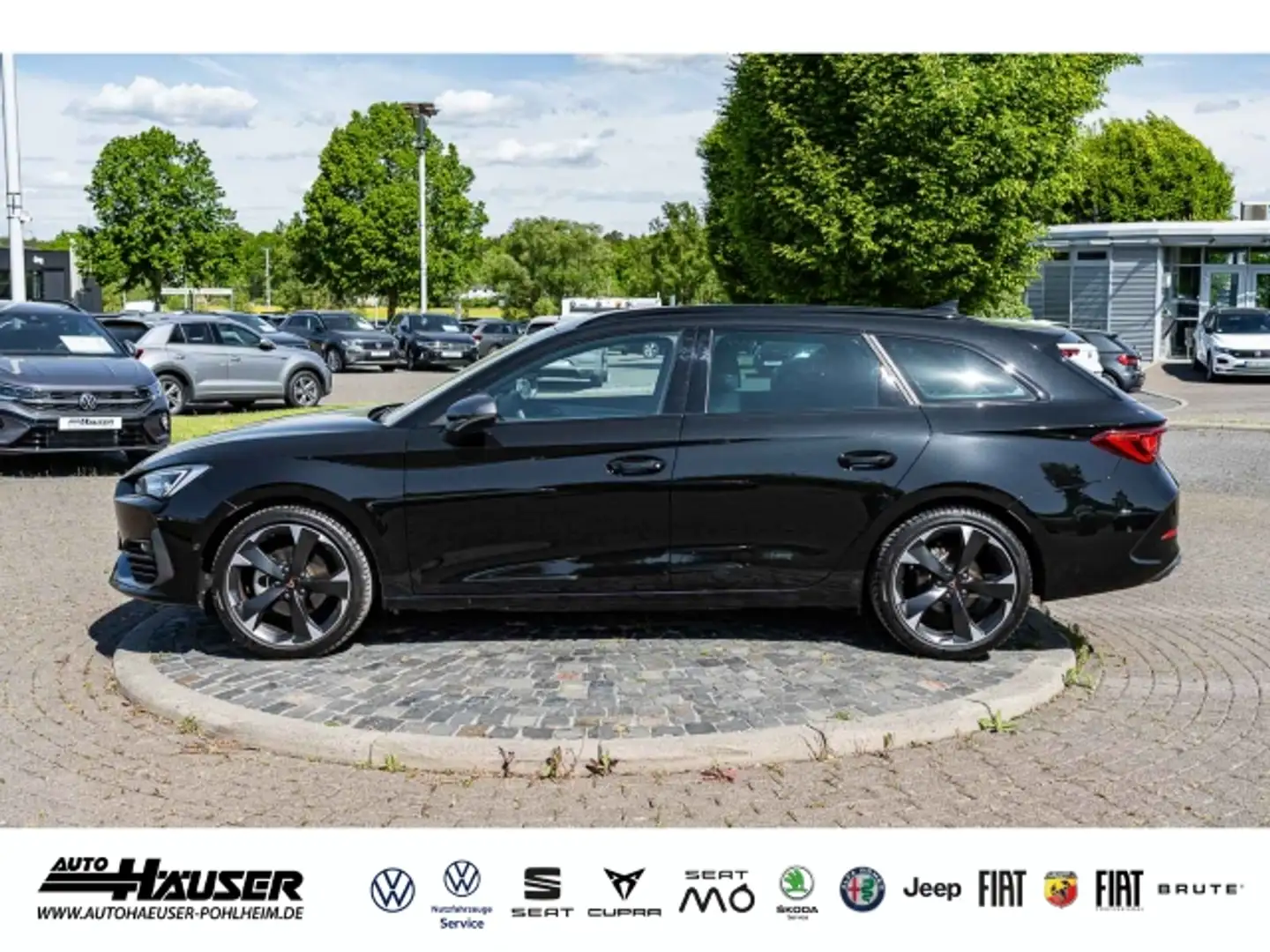 CUPRA Leon "OHNE ANZAHLUNG" Sportstourer 1.5 eTSI DSG AHKV EL Schwarz - 2