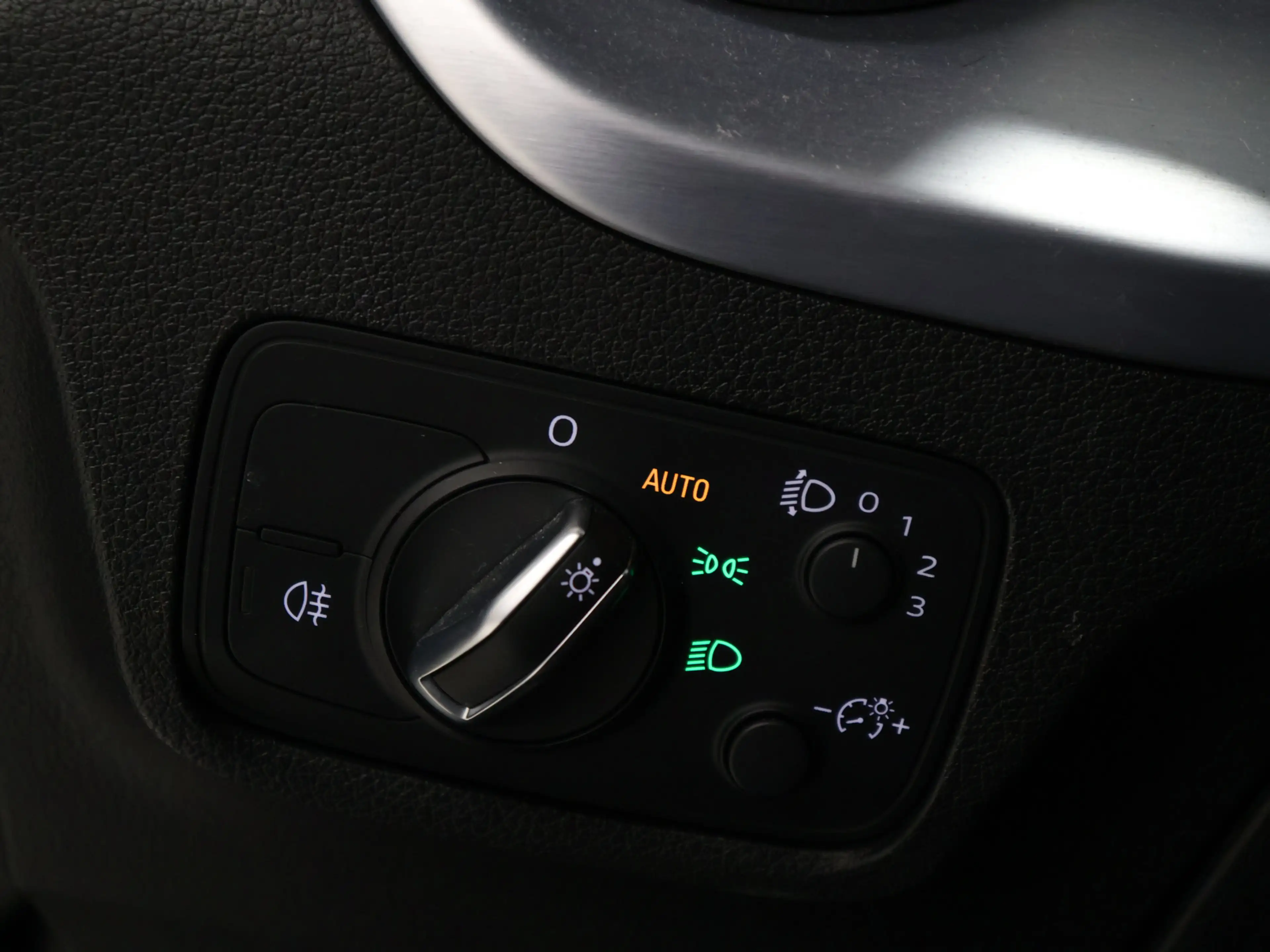Audi Q2 1.4 TFSI CoD Sport [SCHUIFKANTELDAK, STOELVERWARMI — photo 11