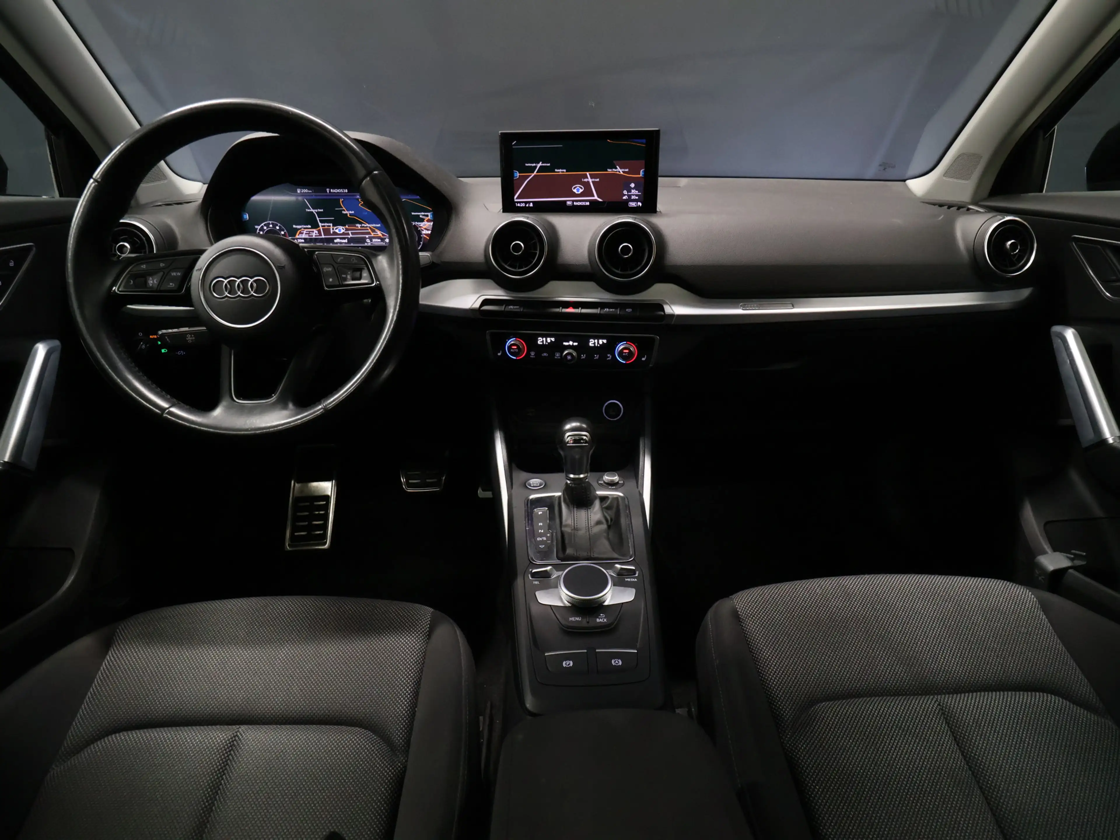 Audi Q2 1.4 TFSI CoD Sport [SCHUIFKANTELDAK, STOELVERWARMI — photo 5