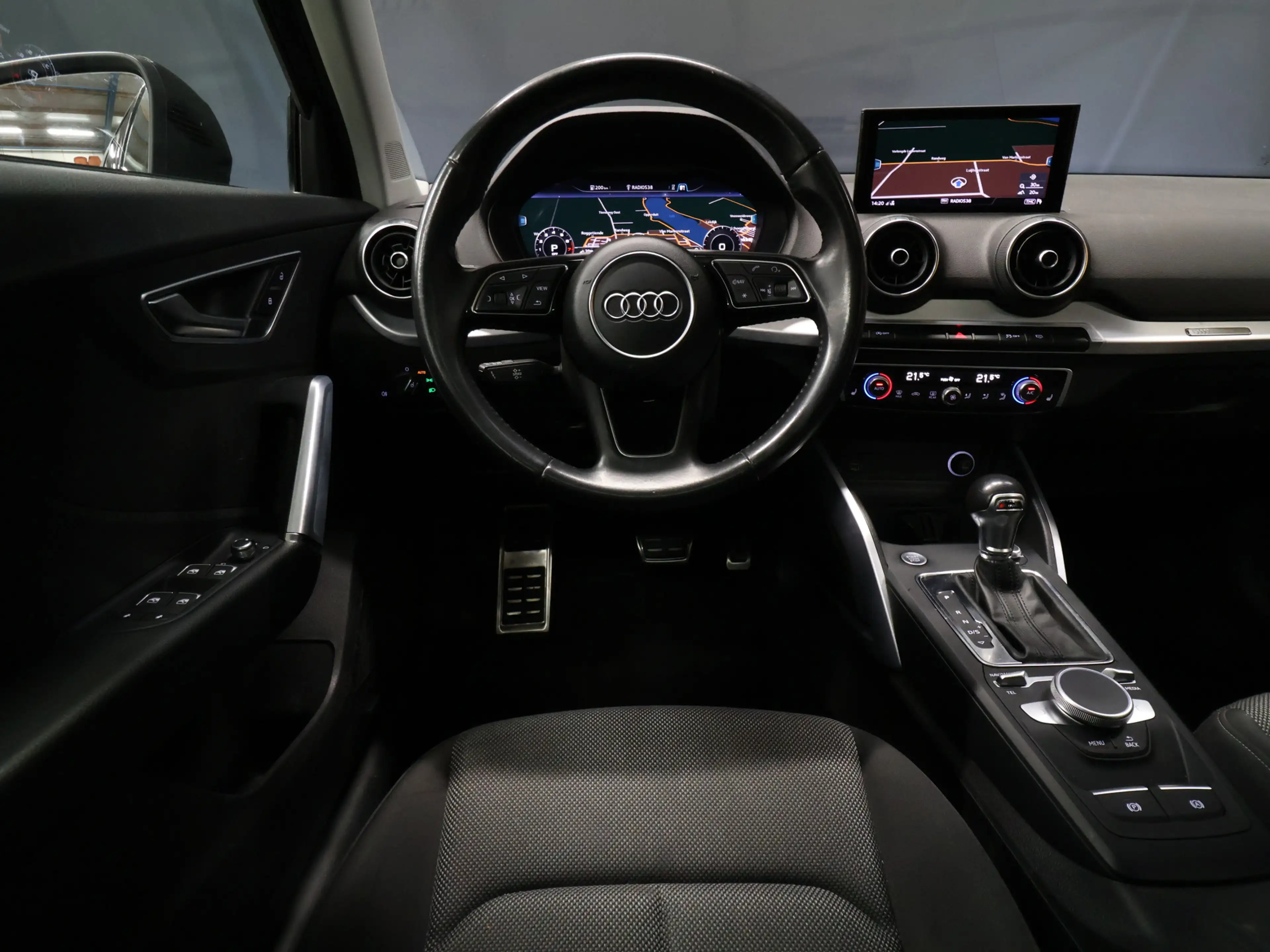 Audi Q2 1.4 TFSI CoD Sport [SCHUIFKANTELDAK, STOELVERWARMI — photo 9