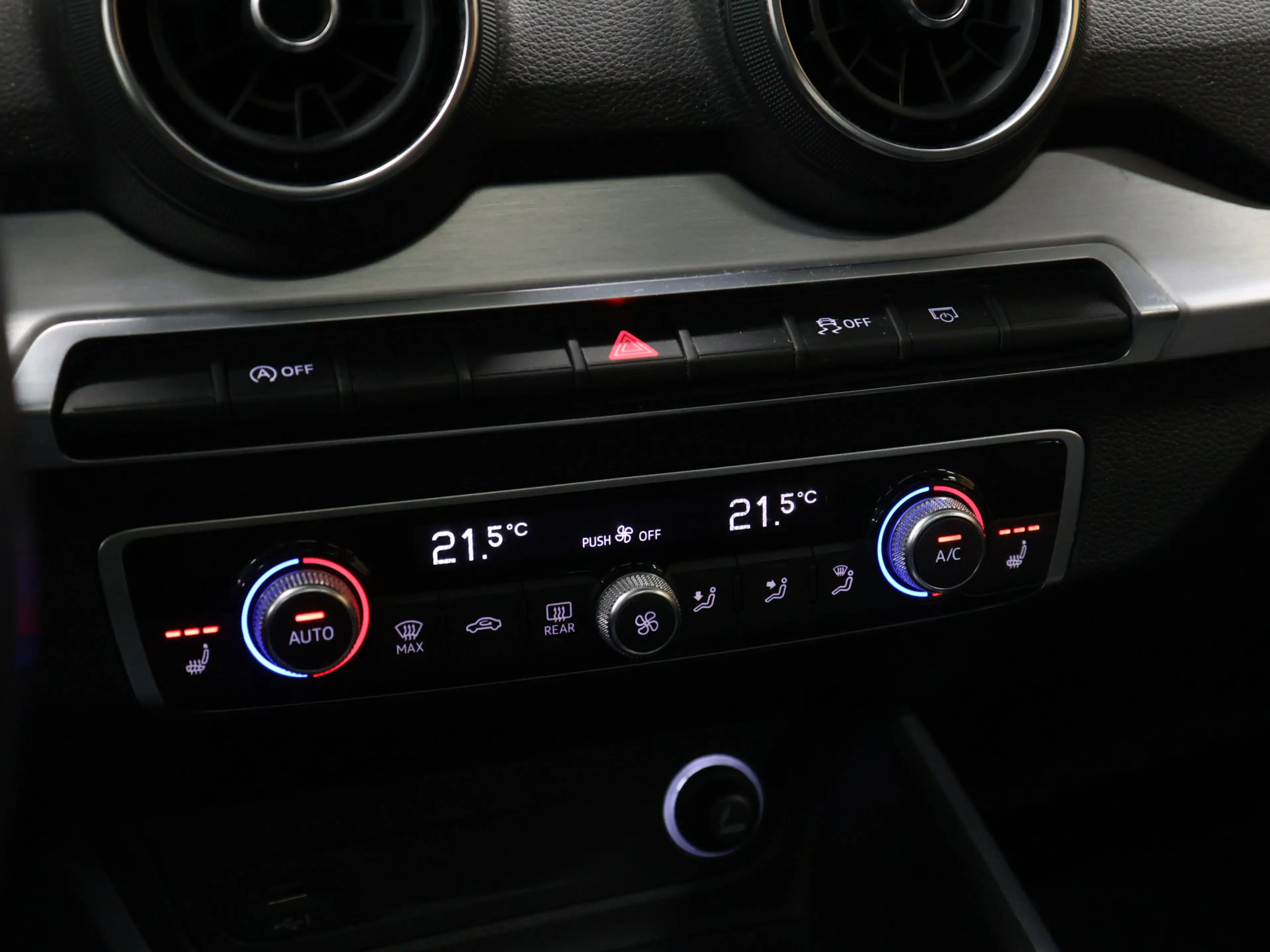Audi Q2 1.4 TFSI CoD Sport [SCHUIFKANTELDAK, STOELVERWARMI — photo 15