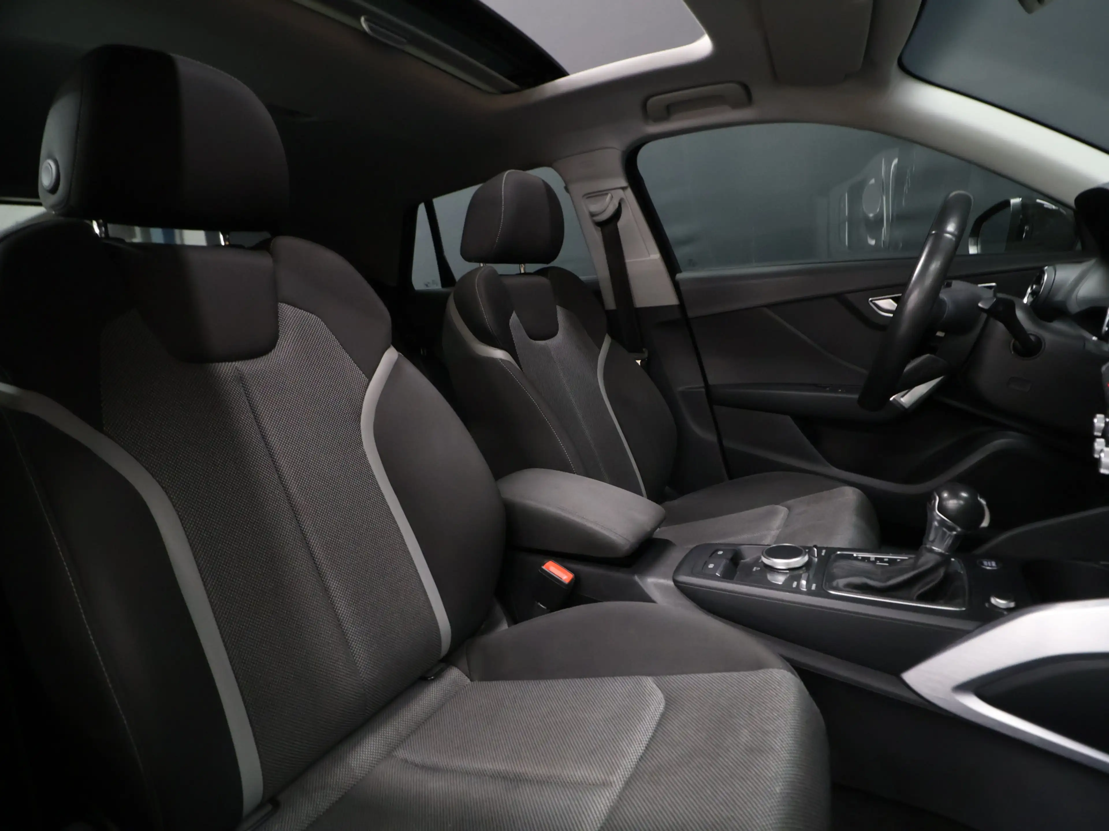Audi Q2 1.4 TFSI CoD Sport [SCHUIFKANTELDAK, STOELVERWARMI — photo 6