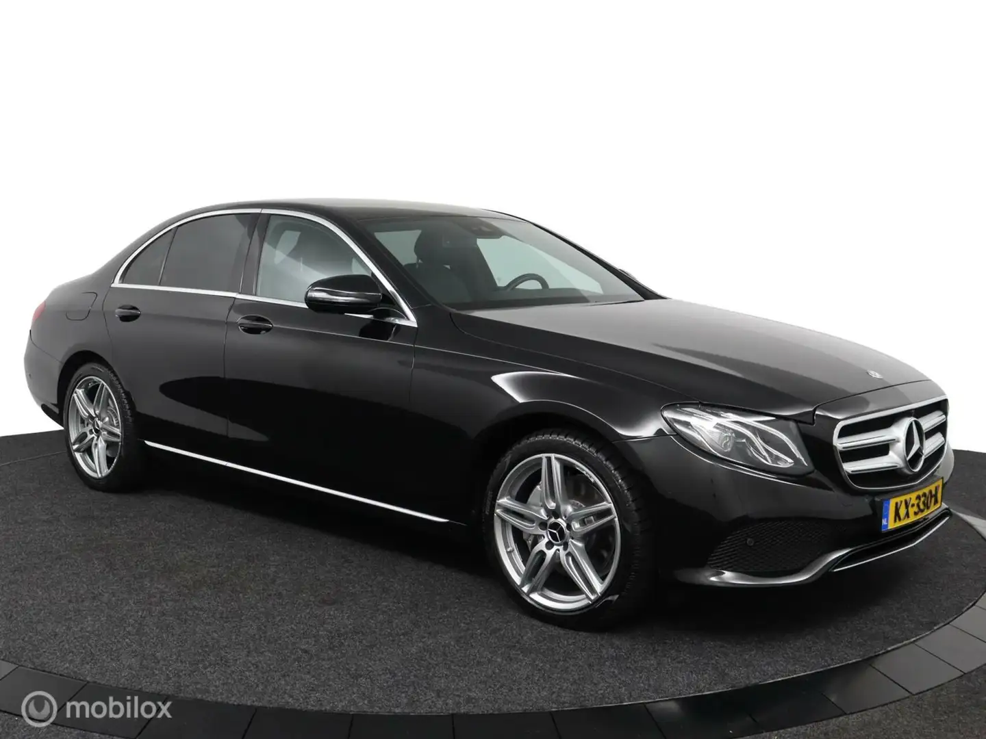Mercedes-Benz E 350 350e Plug-In Hybride | Ambient lighting | Burmeste Noir - 2