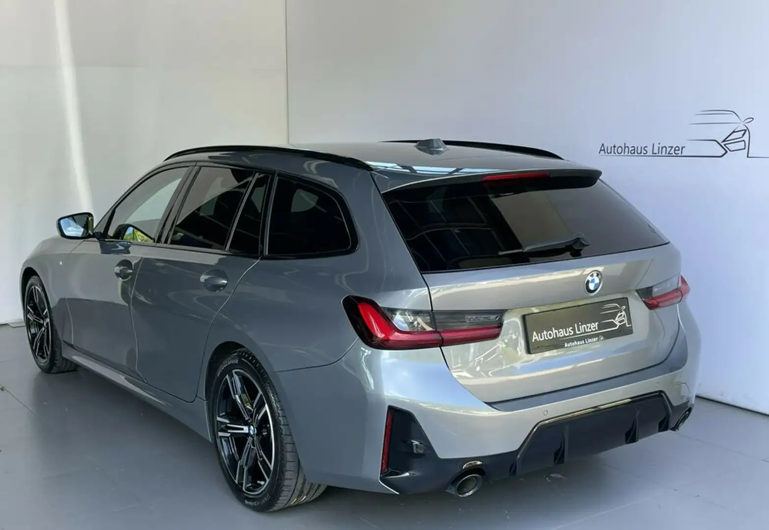 BMW 318 d M-Sport LCI *LED*ACC*HuD*AmbienteB*NotAssist* Grau - 2