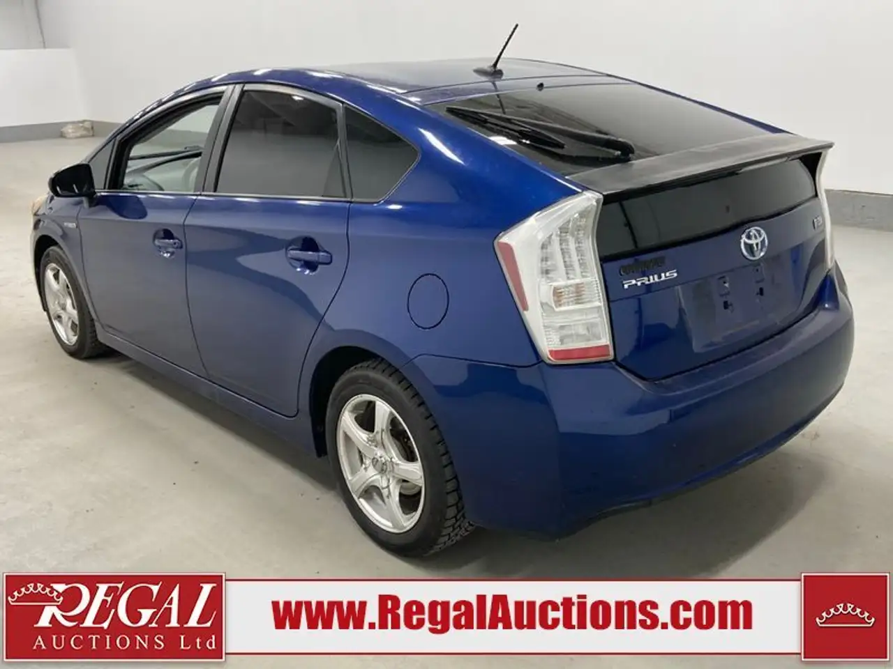 Toyota Prius снимка Toyota Prius