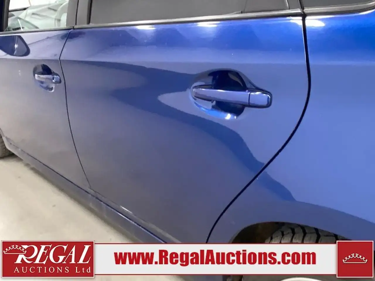 Toyota Prius снимка Toyota Prius