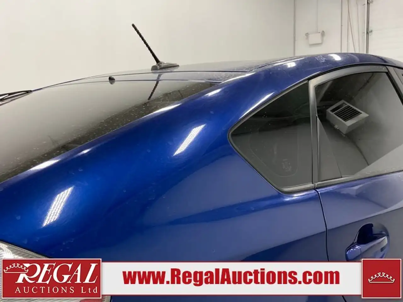 Toyota Prius снимка Toyota Prius