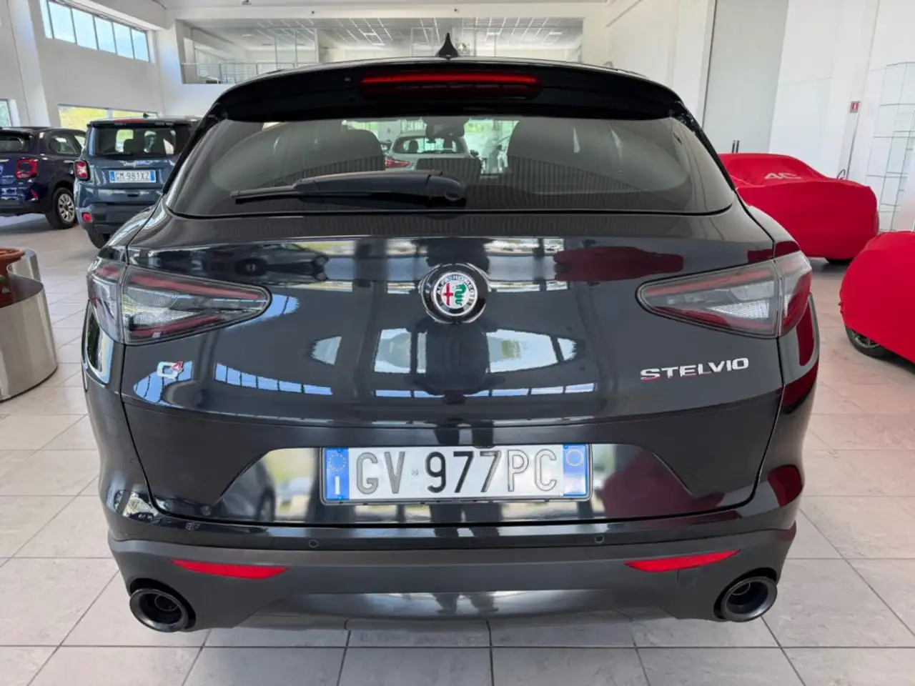 Alfa Romeo Stelvio 2024