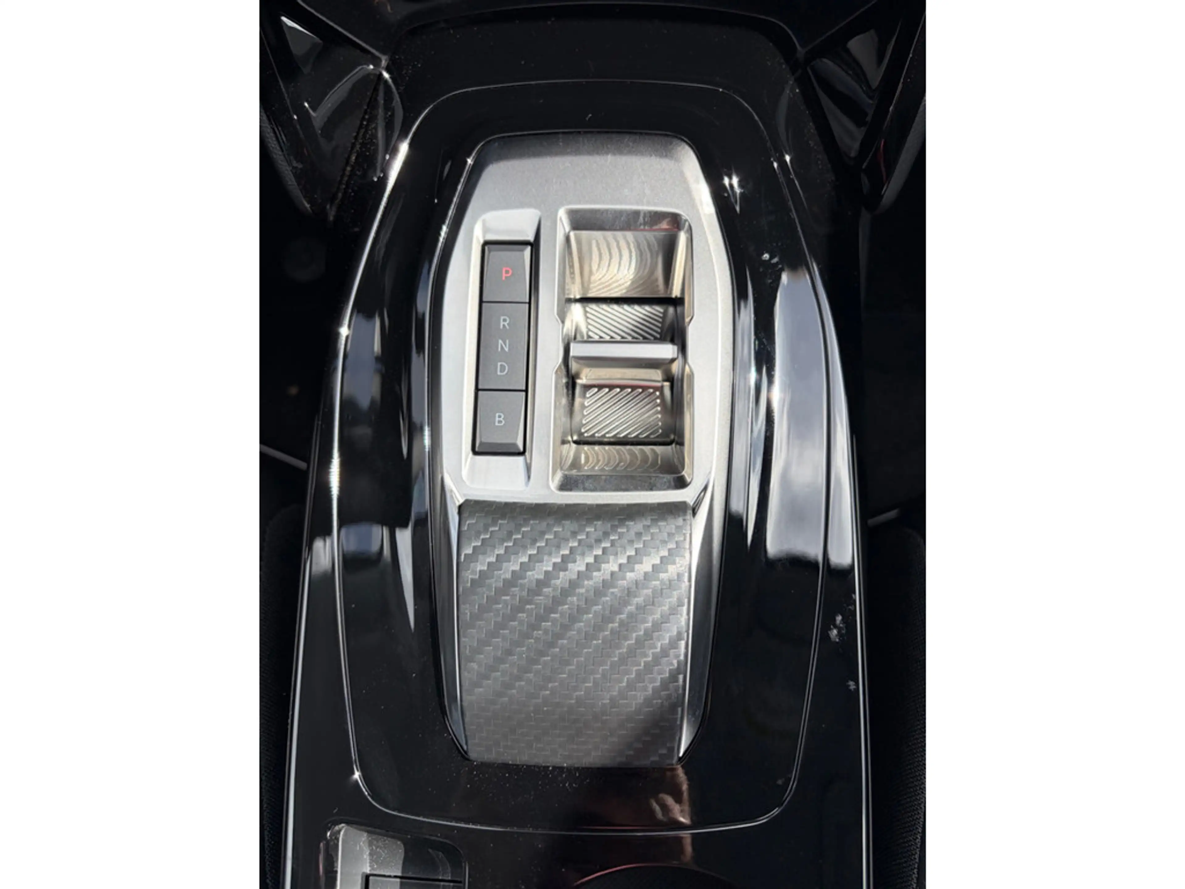 Peugeot e-208 Peugeot e-208 EV Allure Avantage 51 kWh | 156 pk | — photo 6
