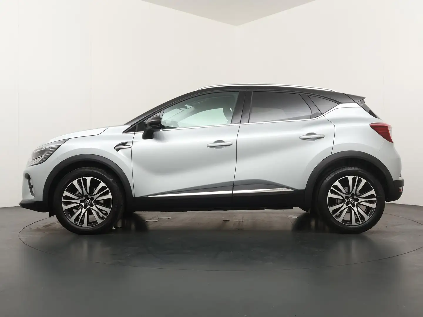 Renault Captur 1.3 TCe 140 Initiale Paris Gris - 2