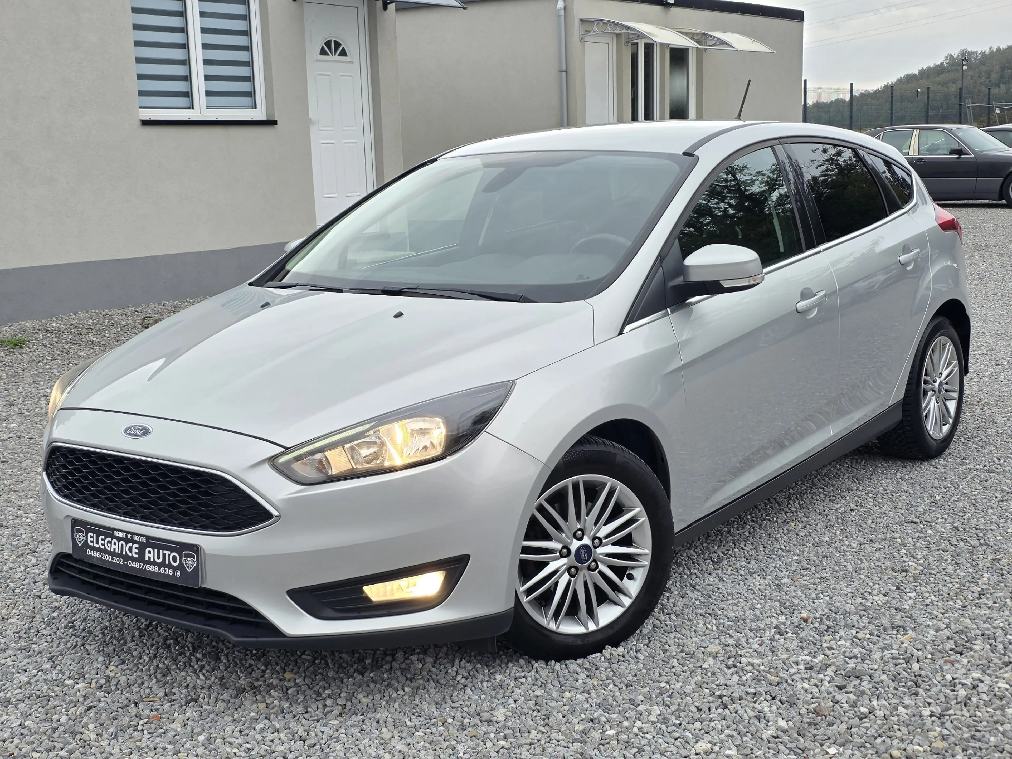 Ford Focus Focus 1.0 EcoBoost SYNC Edition- Carnet — photo 3