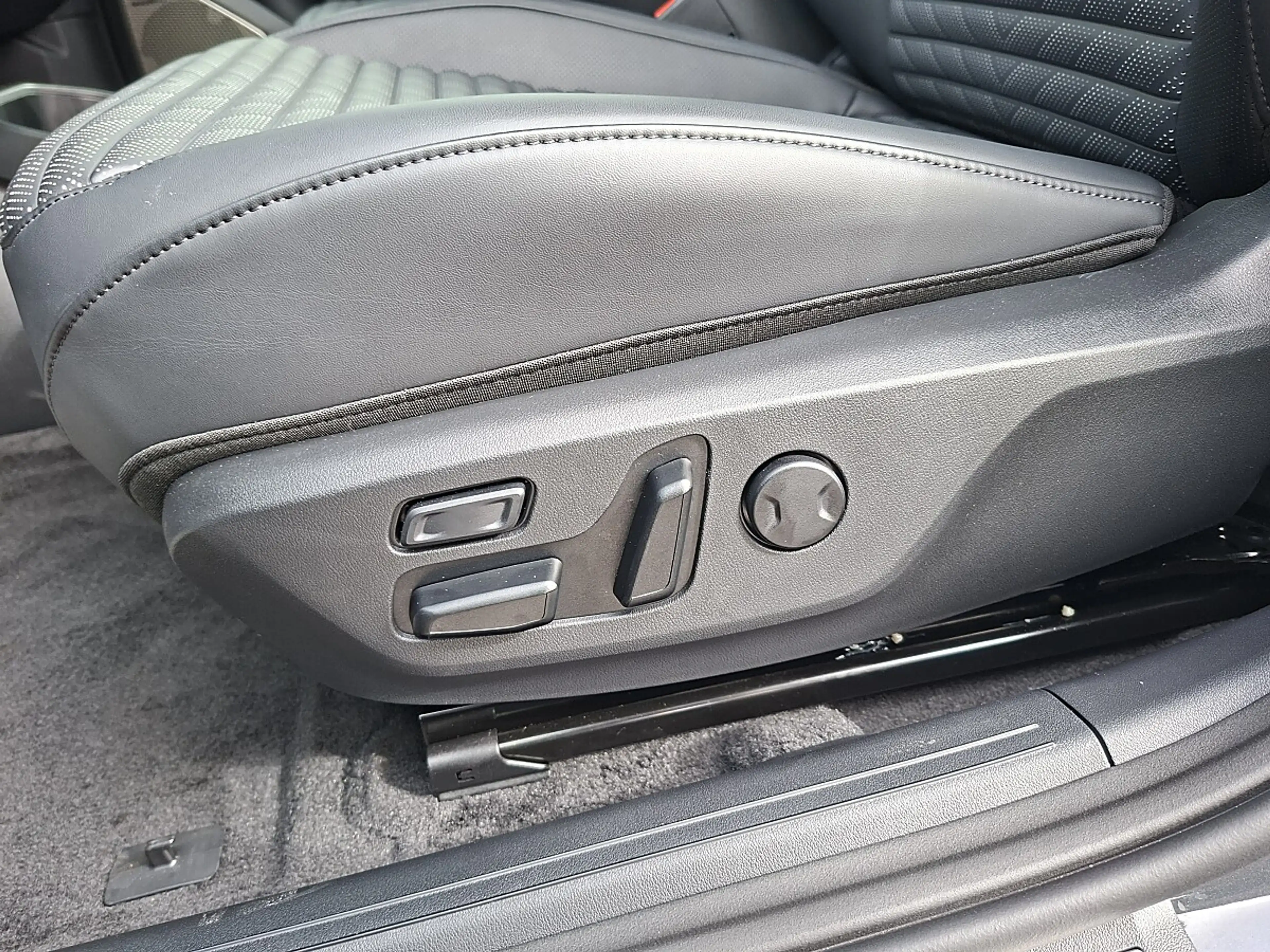 Kia EV4 HB FWD 81,4kWh GT-Line **SCHIEBEDACH** — photo 10