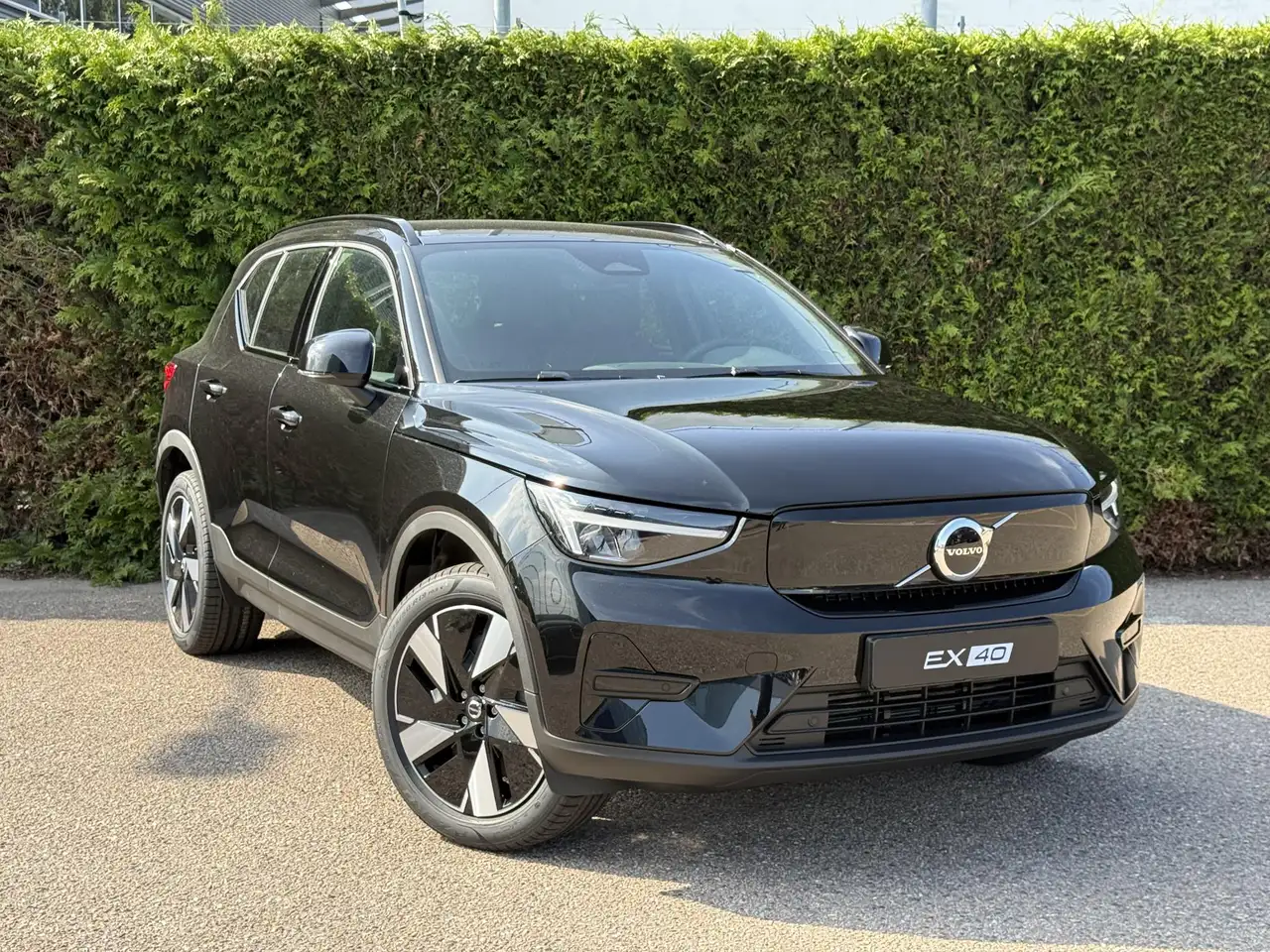 Volvo EX40 2026