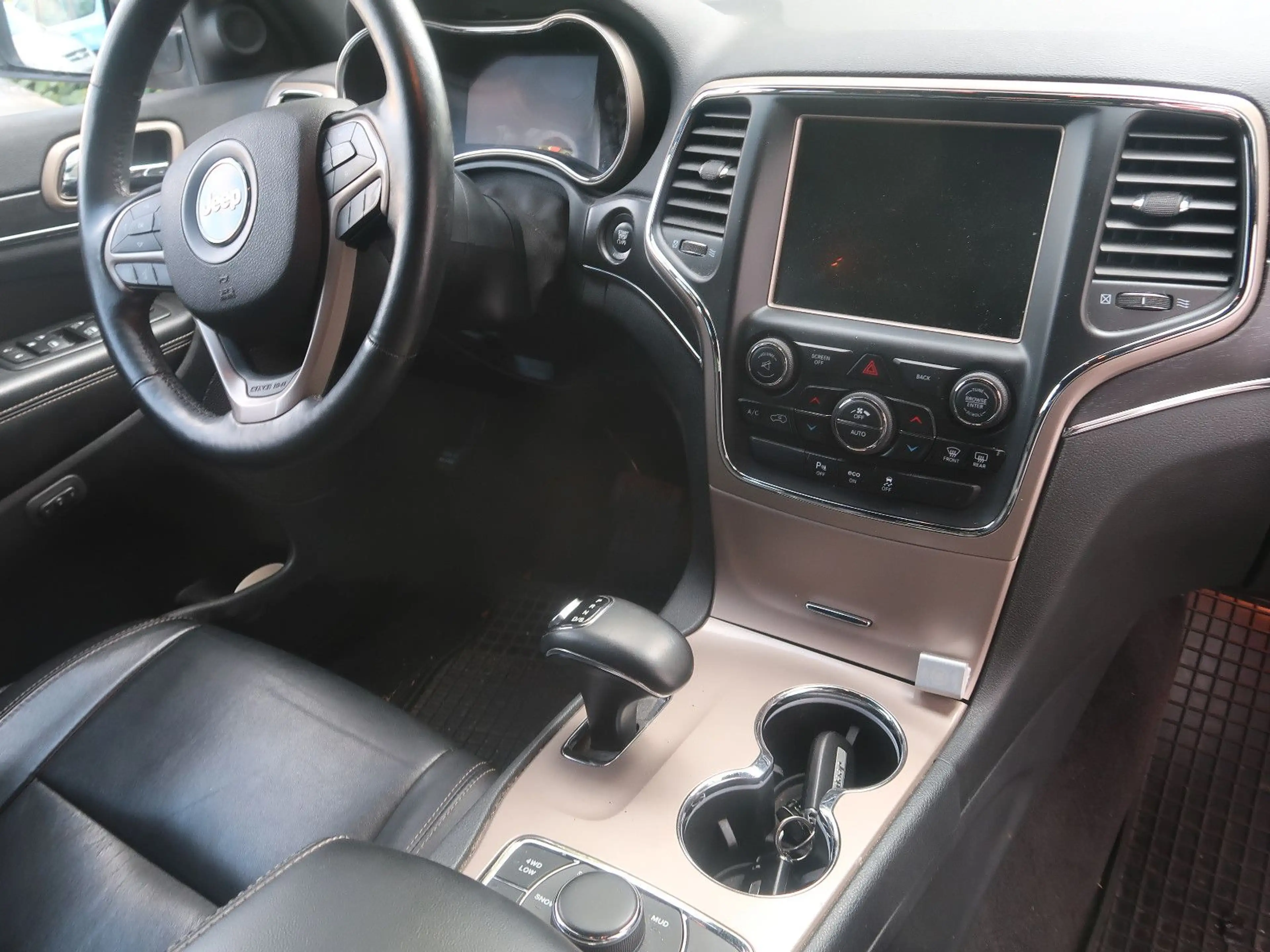 Jeep Grand Cherokee 3.0 CRD Limited — photo 10